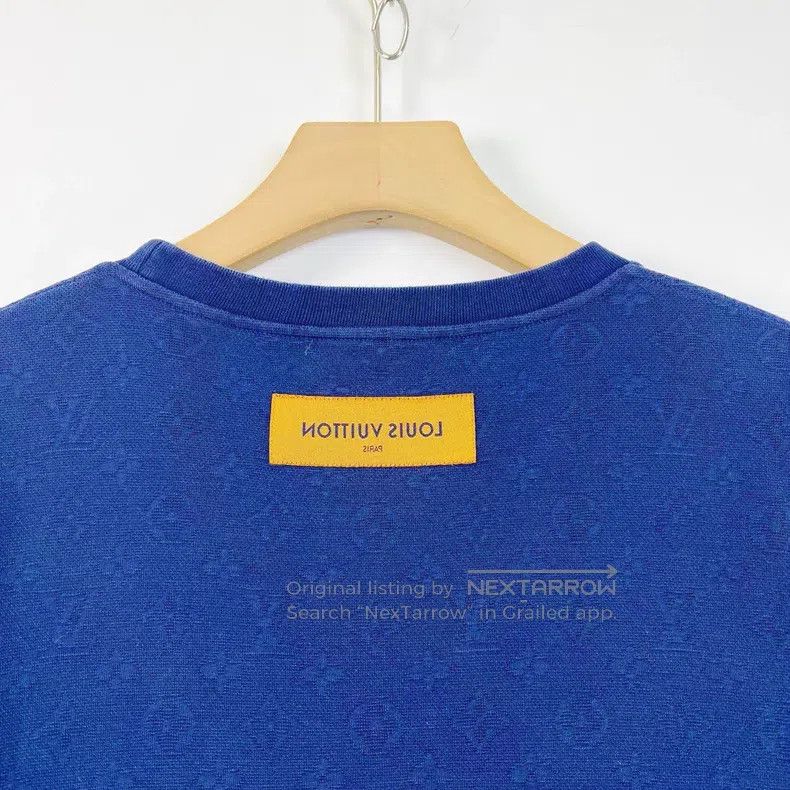 Louis Vuitton Louis Vuitton Blue beaded animal print short sleeve T-shir Size US M / EU 48-50 / 2 - 5 Thumbnail