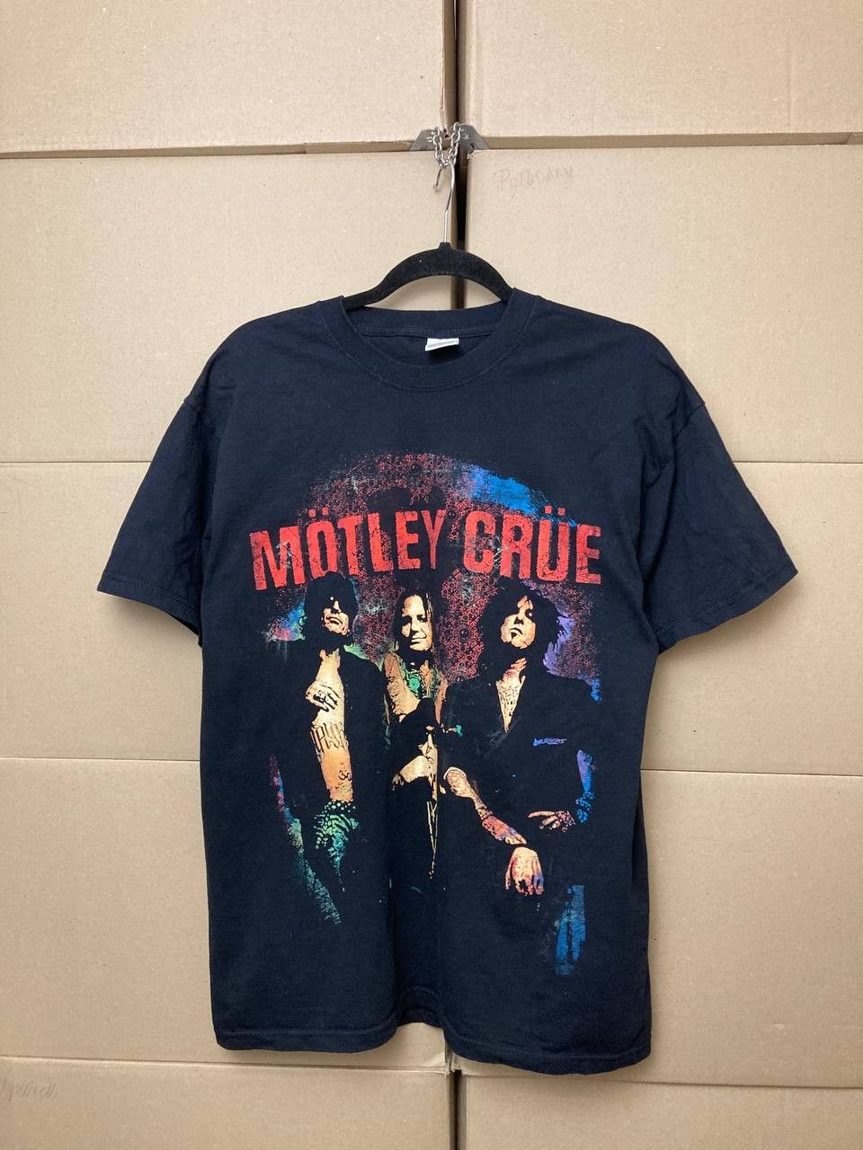 Band Tees VINTAG MOTLEY CRUE RED WHITE CRUE TOUR 2005 T SHIRT TEE ROCK Size US L / EU 52-54 / 3 - 1 Thumbnail
