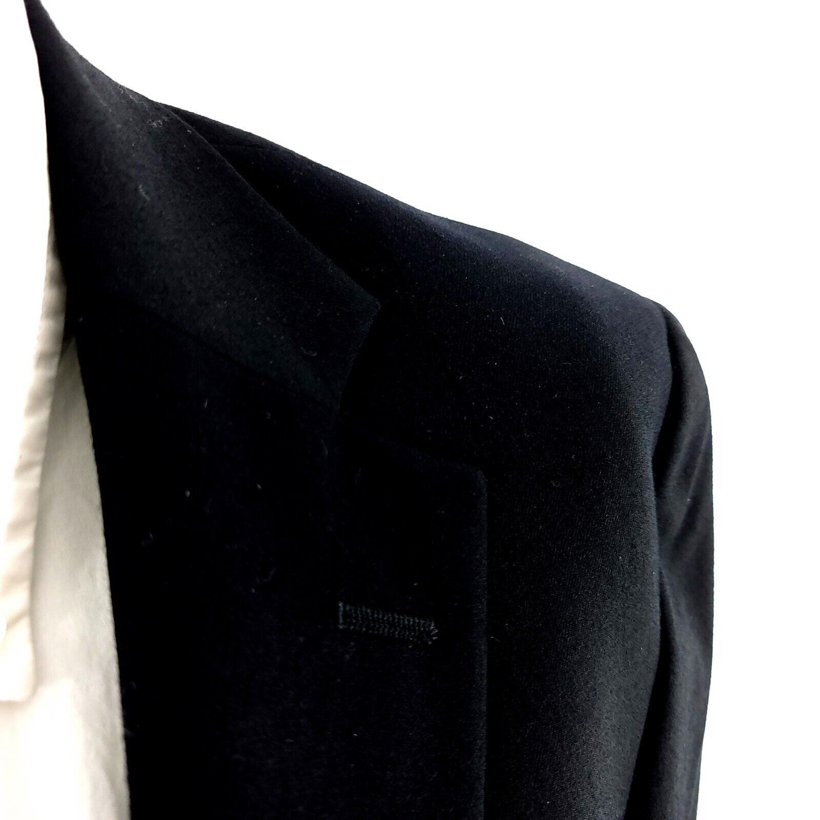 Hart Schaffner Marx DAMAGED Hart Schaffner Marx Flannel Wool 2 Button Blazer 38R Size 38R - 2 Thumbnail