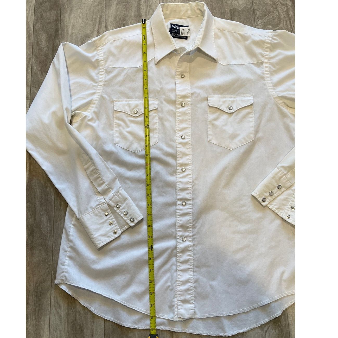 Wrangler VTG Wrangler Made in USA White Pearl Snap Shirt 16.5 x 35 Size US M / EU 48-50 / 2 - 4 Thumbnail