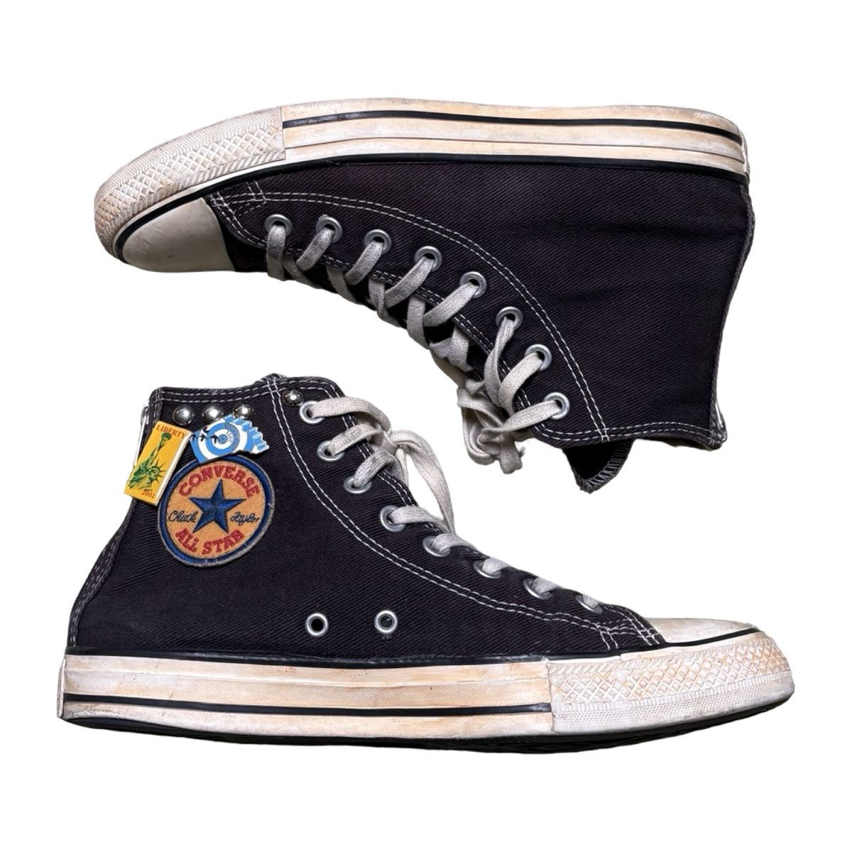 Converse Vintage Y2K Converse High Faded Black Back Zipper Studs Pin Size US 7 / EU 40 - 1 Thumbnail