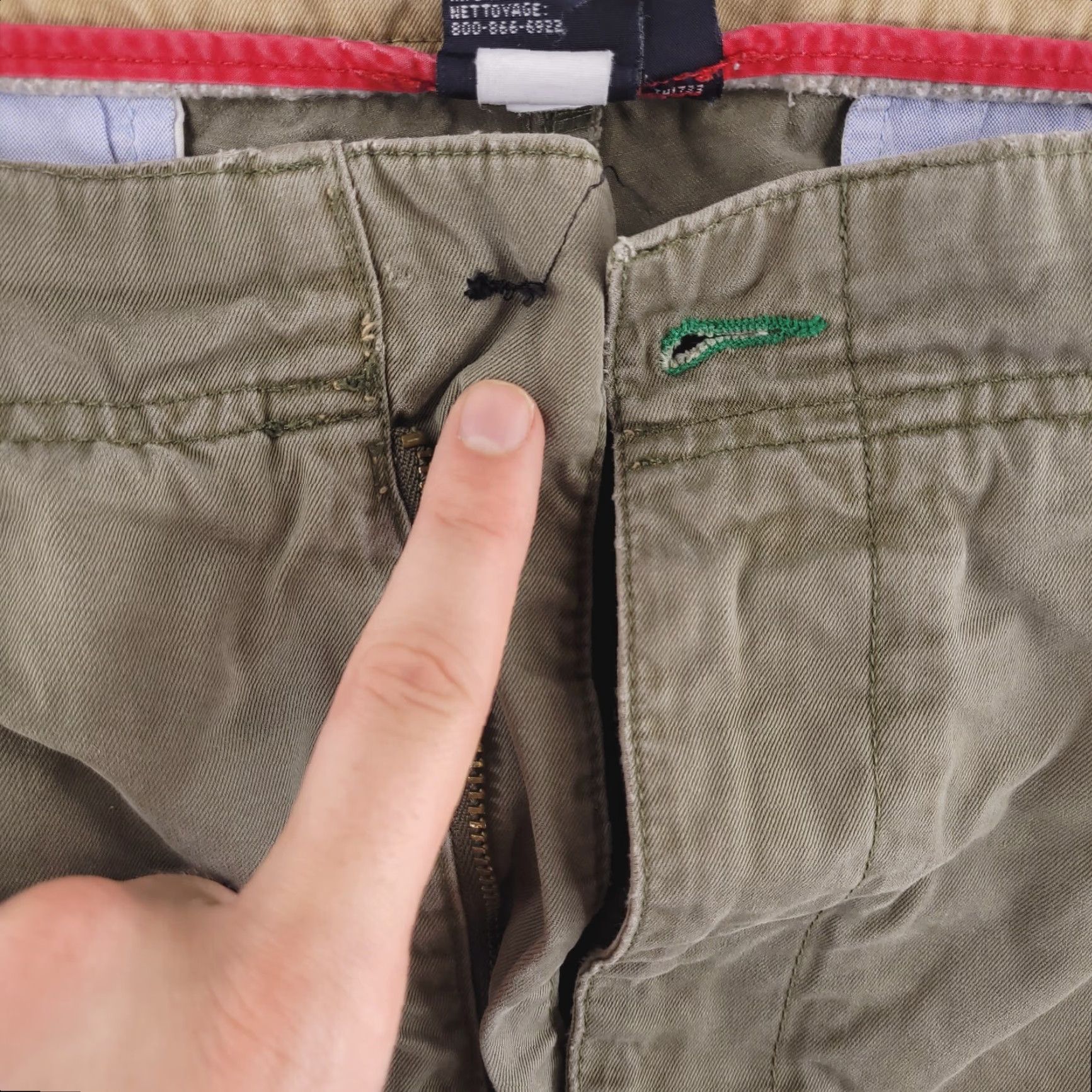 Tommy Hilfiger Tommy Hilfiger Shorts Mens 38 Green Cargo Cotton Olive Army Missing Button Size US 38 / EU 54 - 5 Thumbnail