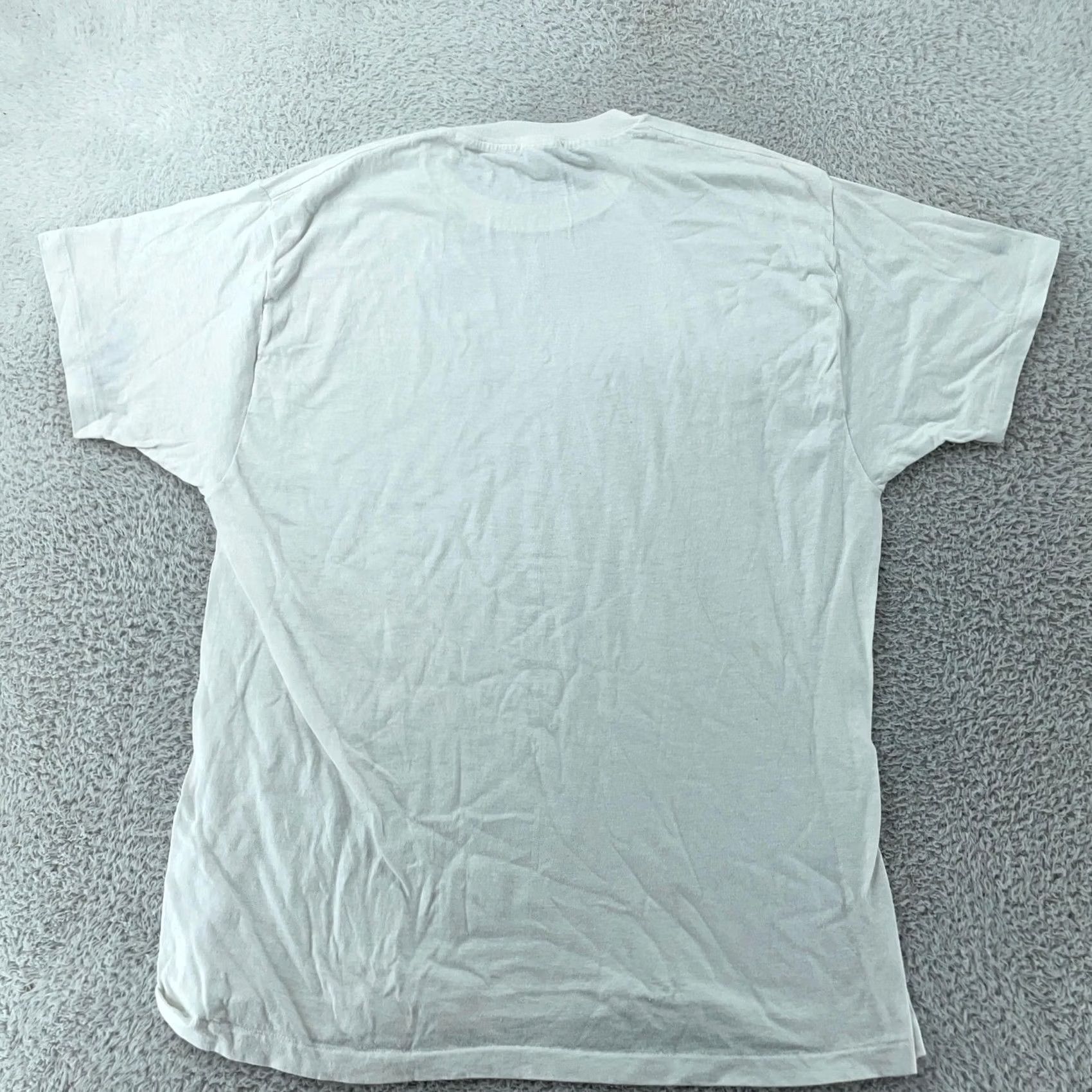 Vintage VINTAGE Generic T-Shirt White Cotton Crew Neck Short Sleeve M/L Size M White Crewneck 80s 90s Mens Size US M / EU 48-50 / 2 - 5 Thumbnail
