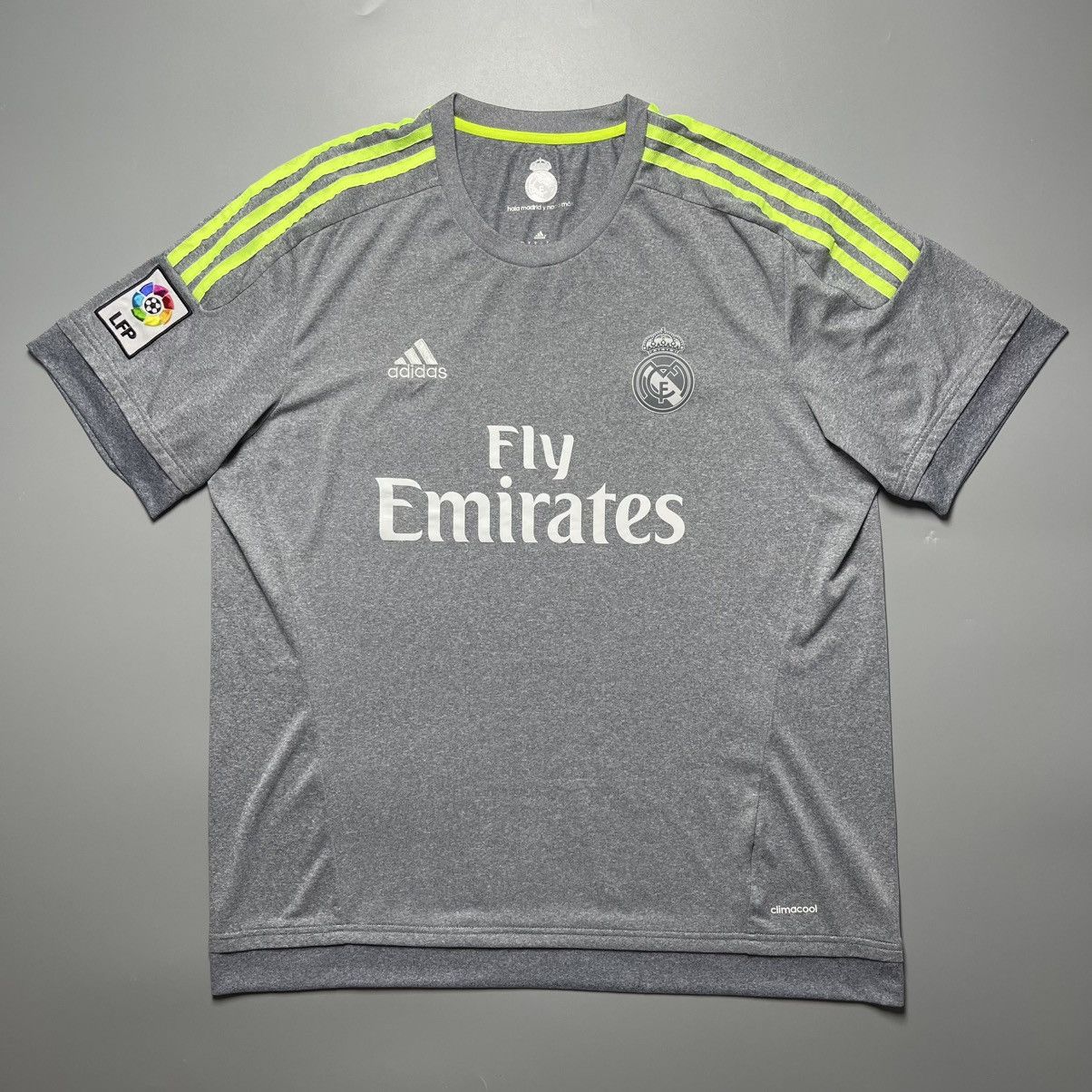 Adidas REAL MADRID ADIDAS 2015/2016 FOOTBALL AWAY JERSEY #7 RONALDO Size US XL / EU 56 / 4 - 2 Thumbnail