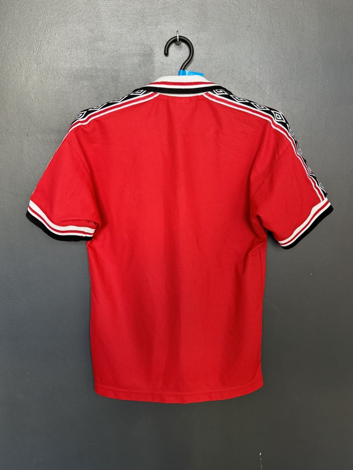 Umbro KIDS Manchester United 98/00 Home Football Jersey Shirt Size US XS / EU 42 / 0 - 2 Thumbnail