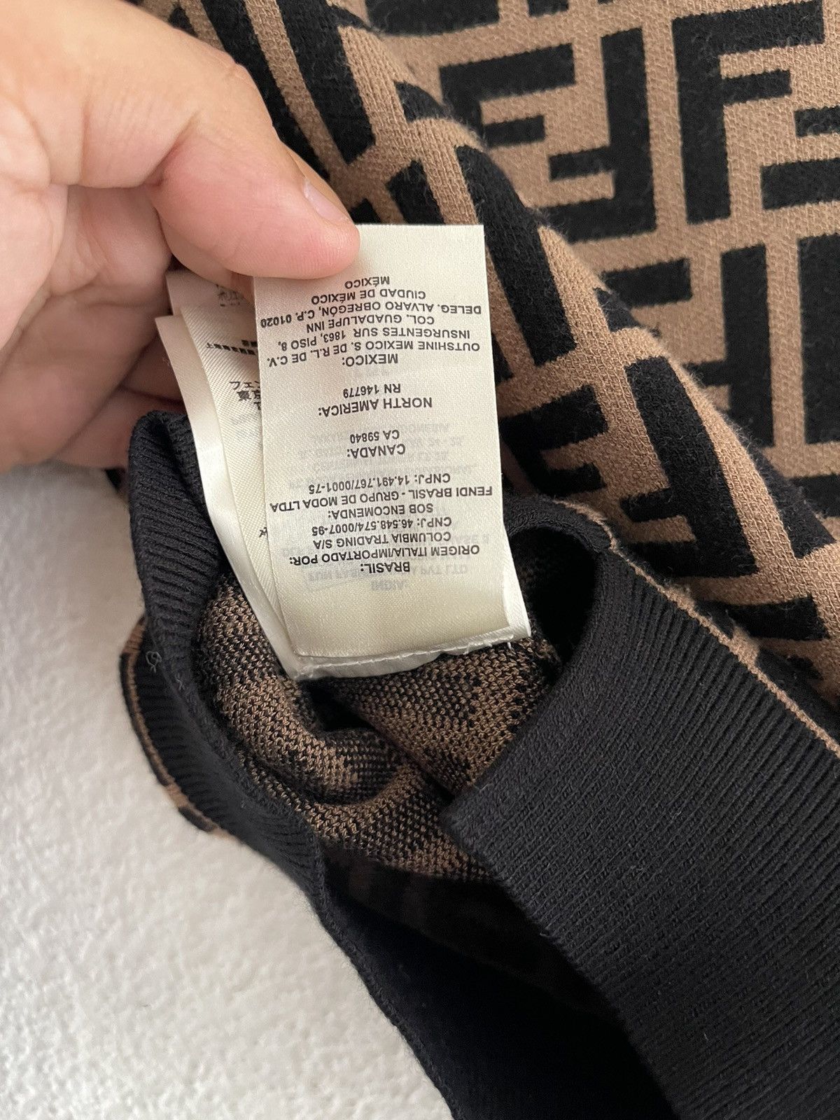 Fendi Fendi Viscose Sweater FF Jacquard Monogram Jumper Size S / US 4 / IT 40 - 13 Thumbnail