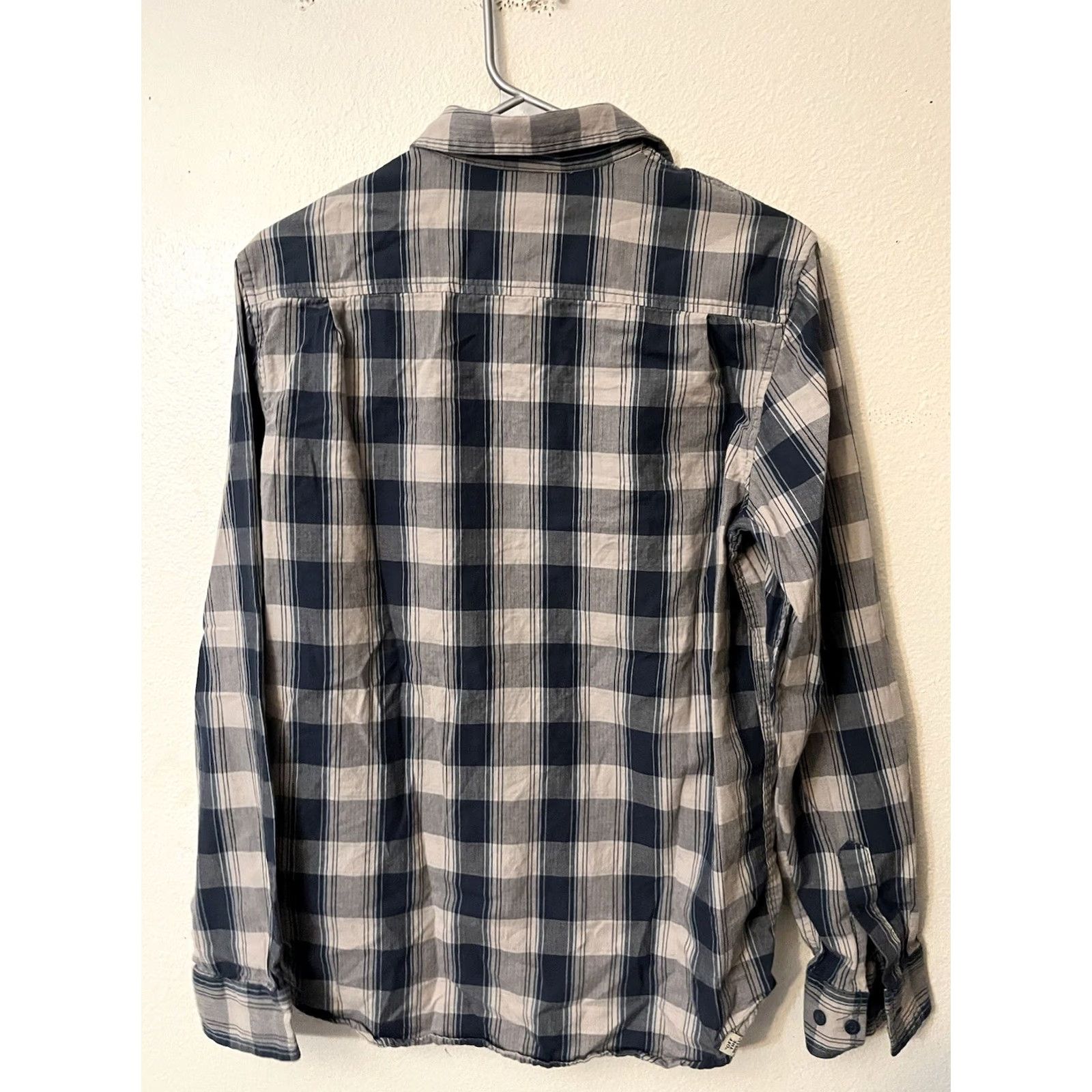 Vans VANS Shirt Mens Small Blue Plaid Long Sleeve Button Down Off The Wall Shirts Mens Small Blue Plaid Long Sleeve Button Up Off The Wall Size US S / EU 44-46 / 1 - 3 Thumbnail