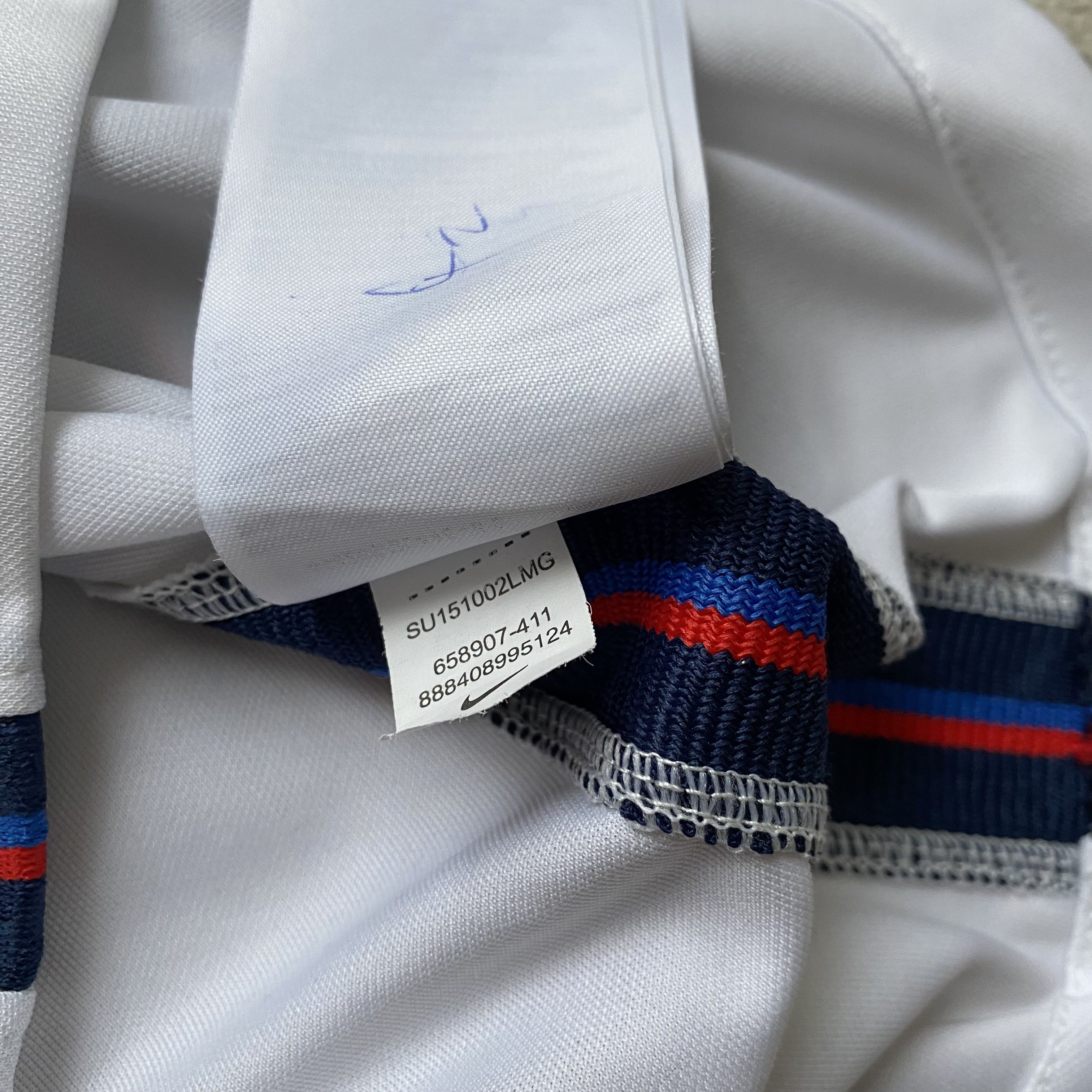 Nike ⚽️ Blockore Nike England Soccer jersey center logo Drill Size US M / EU 48-50 / 2 - 7 Thumbnail