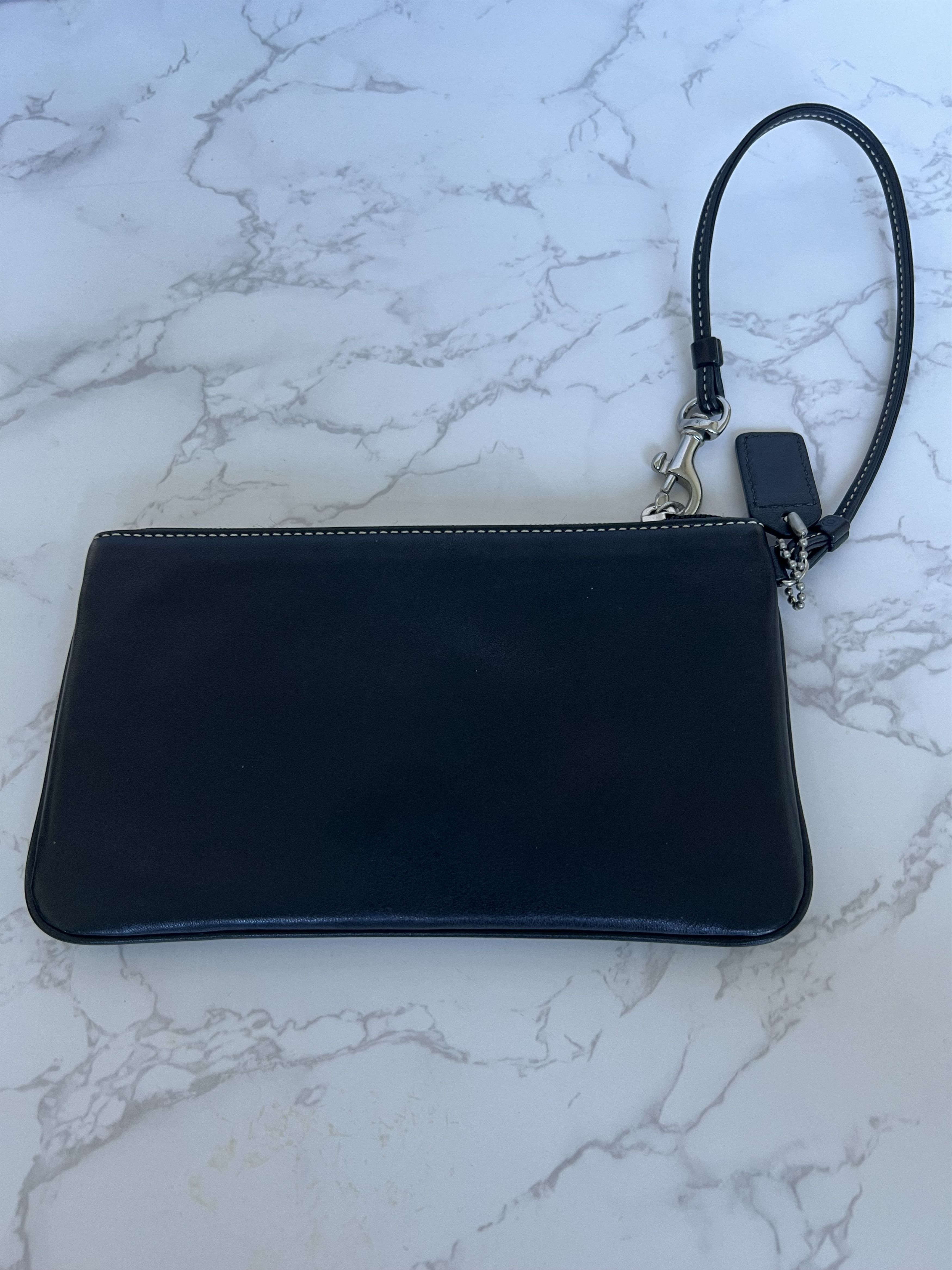 Coach Coach Black Leather Wristlet - NWT Size ONE SIZE - 5 Thumbnail