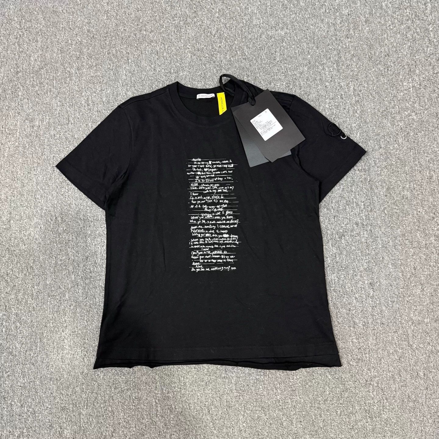 Moncler Moncler Black Logo Short Tee M Size M / US 6-8 / IT 42-44 - 1 Thumbnail