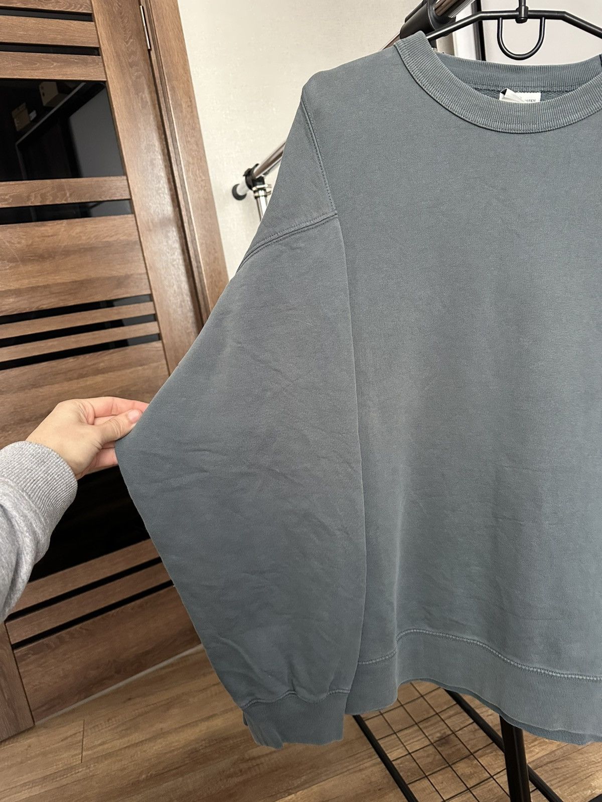 Dries Van Noten Dries Van Noten Sweatshirt Crewneck Size US L / EU 52-54 / 3 - 7 Thumbnail