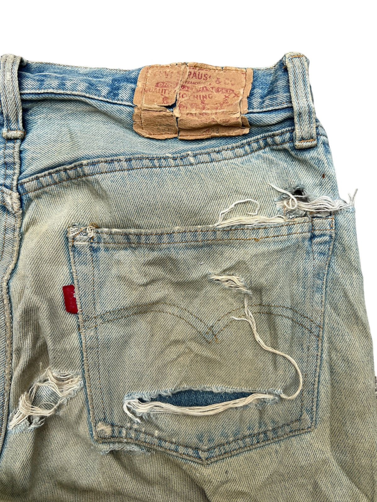 Levi's Vintage Clothing Vintage 80s Levi’s 501 Selvedge Distressed Denim Jeans 32x31 Size US 32 / EU 48 - 8 Thumbnail