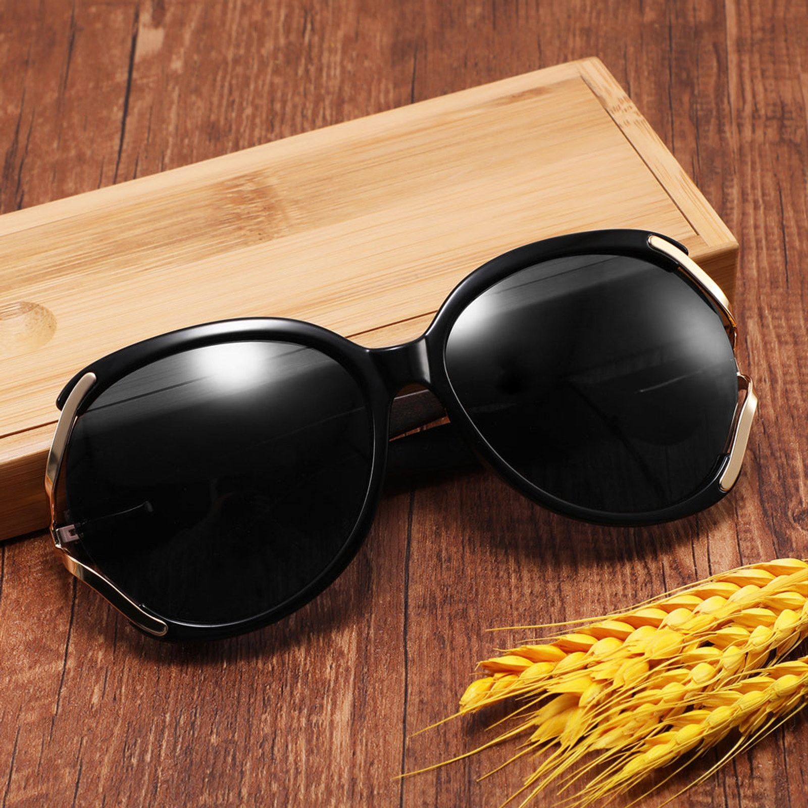 Other Tucci Elegance Sunglasses Size ONE SIZE - 8 Thumbnail