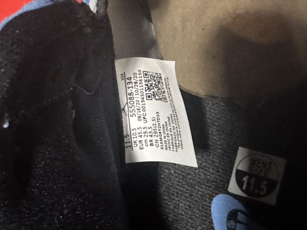 Nike Air Jordan 1 Retro High OG “ University Blue” Size US 11.5 / EU 44-45 - 6 Thumbnail