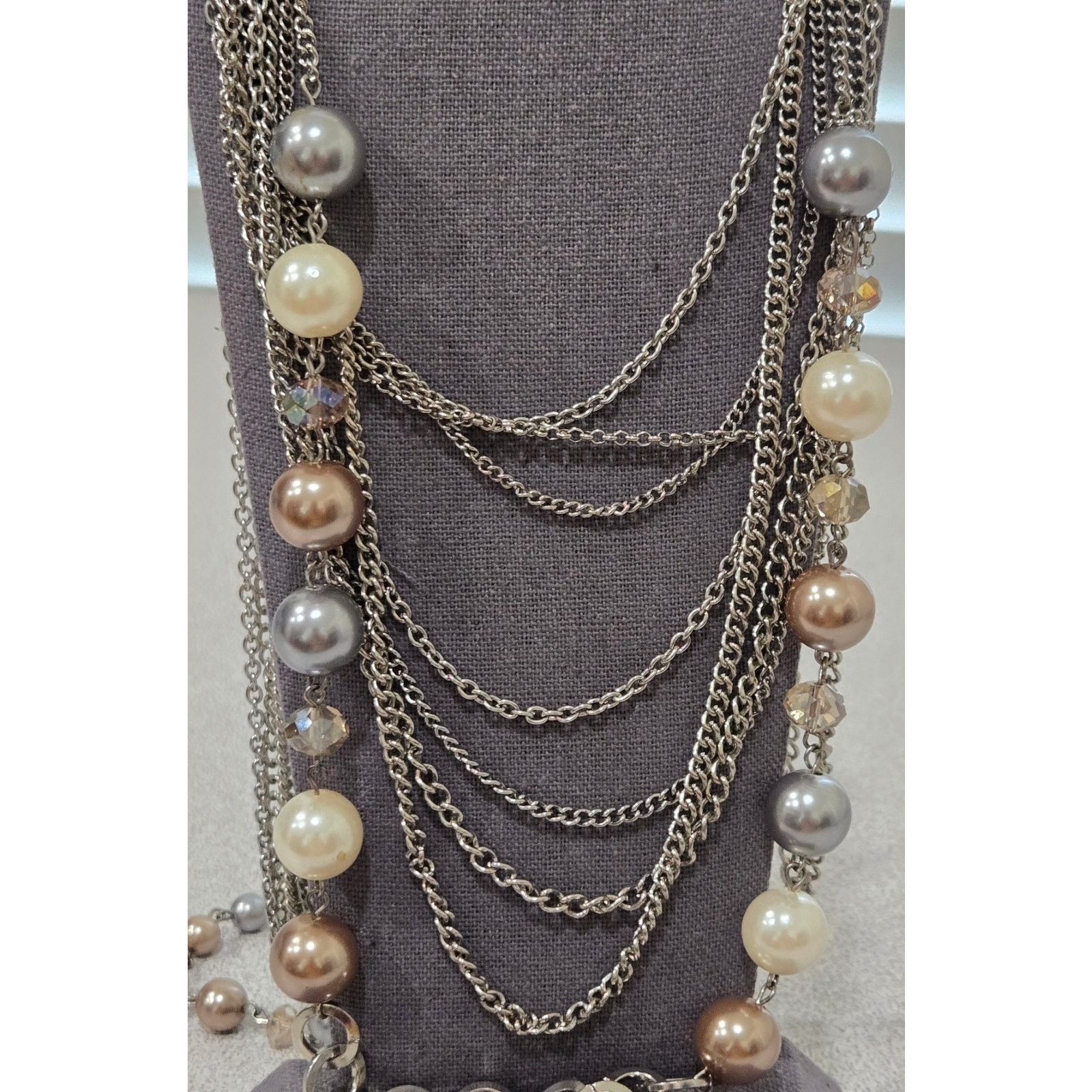Other Silver Chain W/White Gray Round Beads Multi Strand Necklace Size ONE SIZE - 2 Thumbnail