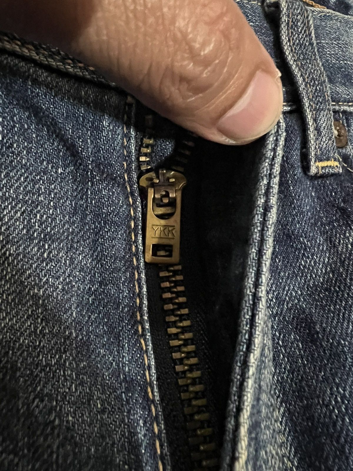 Japanese Brand 90’s BACK NUMBER 02 DISTRESSED PAINTER JEAN Size US 34 / EU 50 - 12 Thumbnail