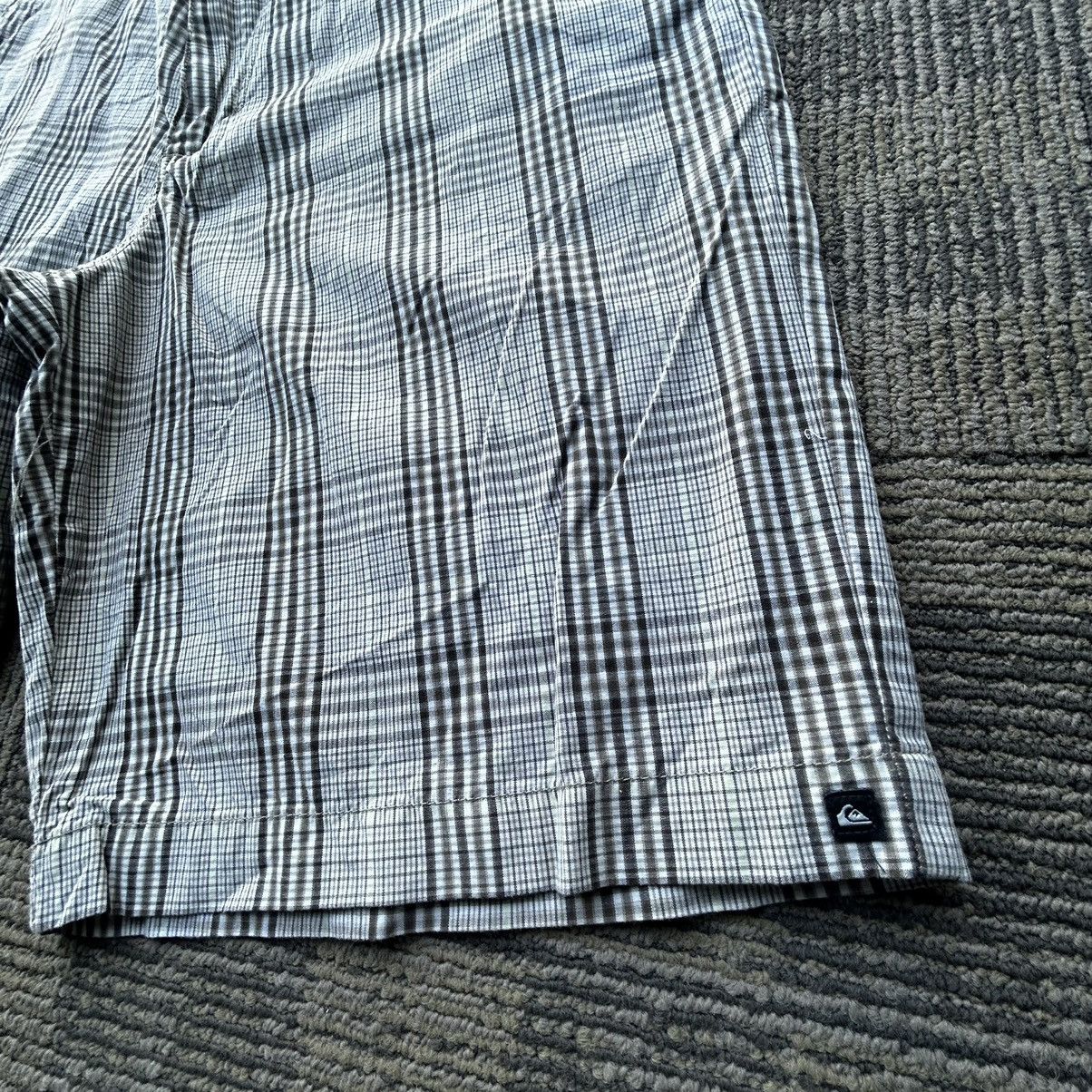 Quiksilver Vtg Y2K Quiksilver Tan Plaid Surf Skate Shorts Men’s Size 34 Size US 34 / EU 50 - 2 Thumbnail