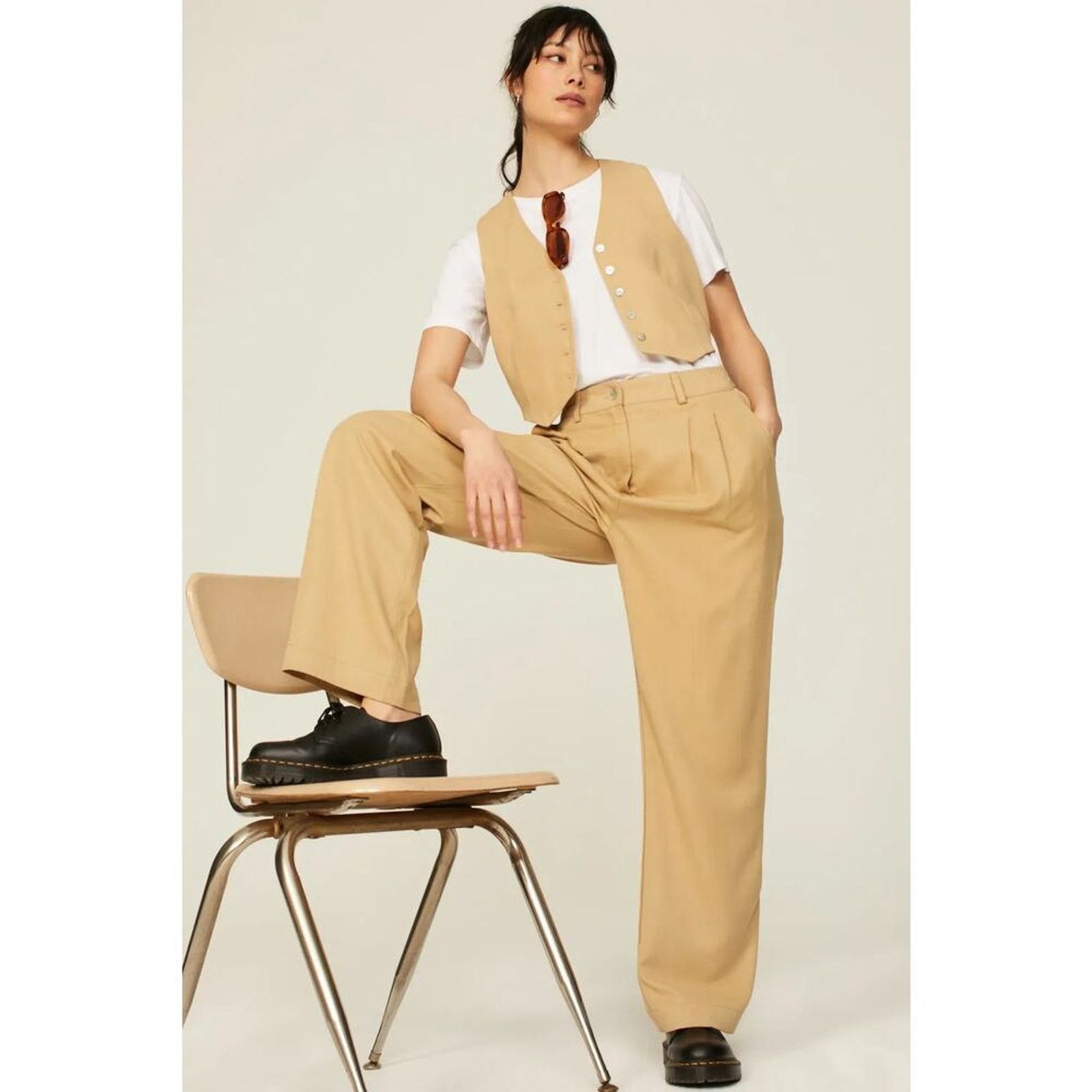 DONNI. RTR Sz Xs 0-2 donni Sand Tan Twill Pleated Wide Leg Pants Size 25" / US 0 / IT 36 - 1 Thumbnail