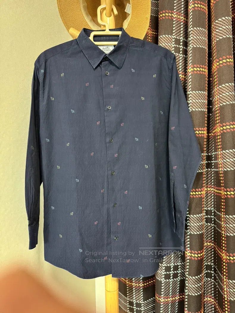 Hermes Hermes size 39 Embroidered jacquard shirt with raised patte Size US M / EU 48-50 / 2 - 1 Thumbnail