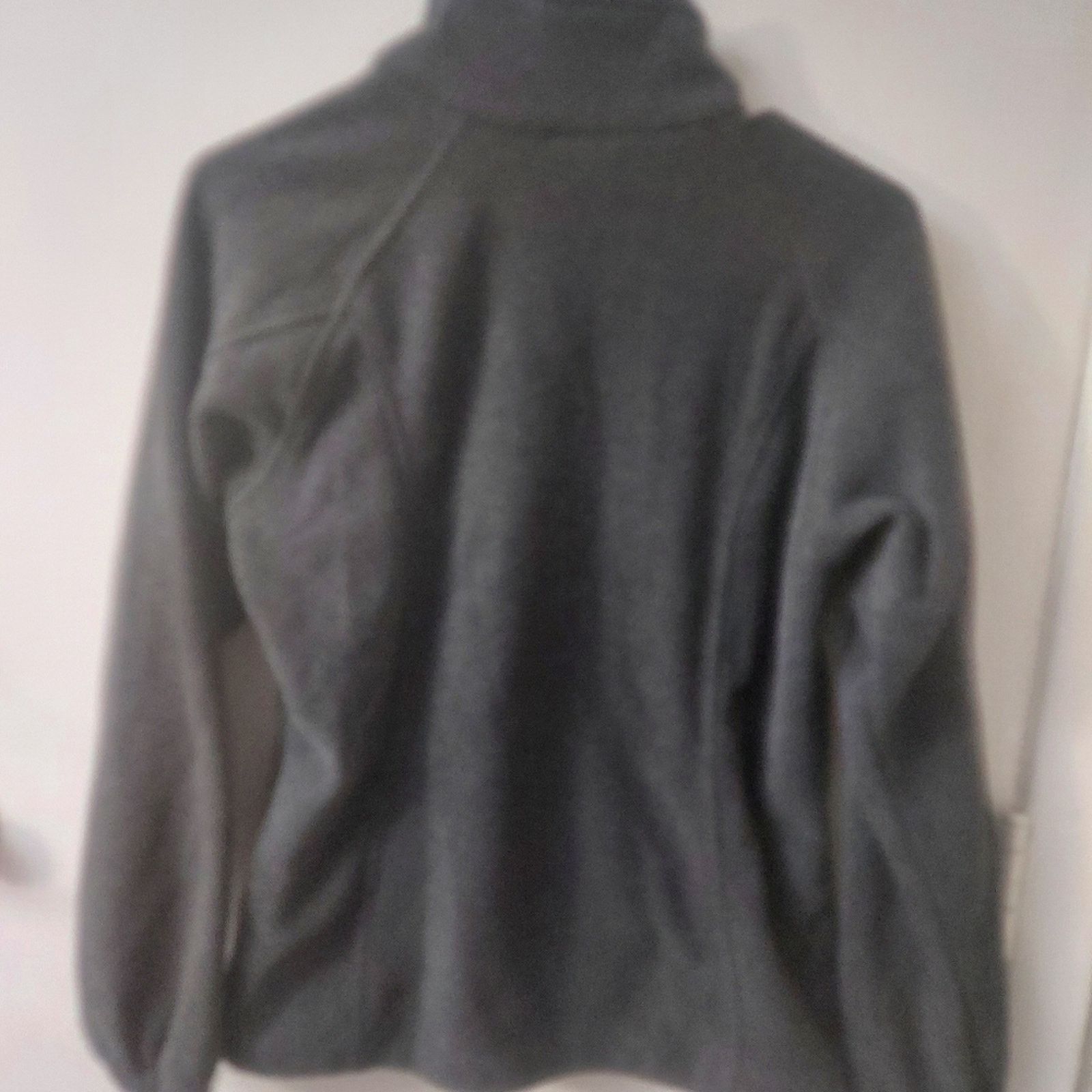 Columbia Columbia Gray Long Sleeve Zip Jacket S Gorpcore Size S / US 4 / IT 40 - 2 Thumbnail