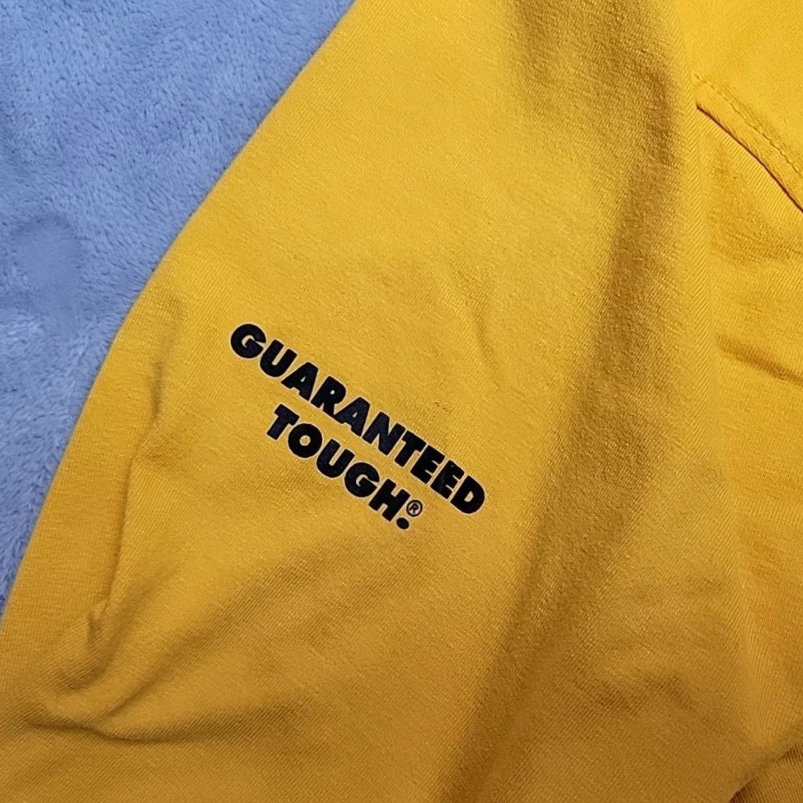 Delta VINTAGE DeWalt Tools Shirt Men 2XL Yellow Long Sleeve Pullover Crewneck Logo Graphic TEE Mens Size US XXL / EU 58 / 5 - 6 Thumbnail