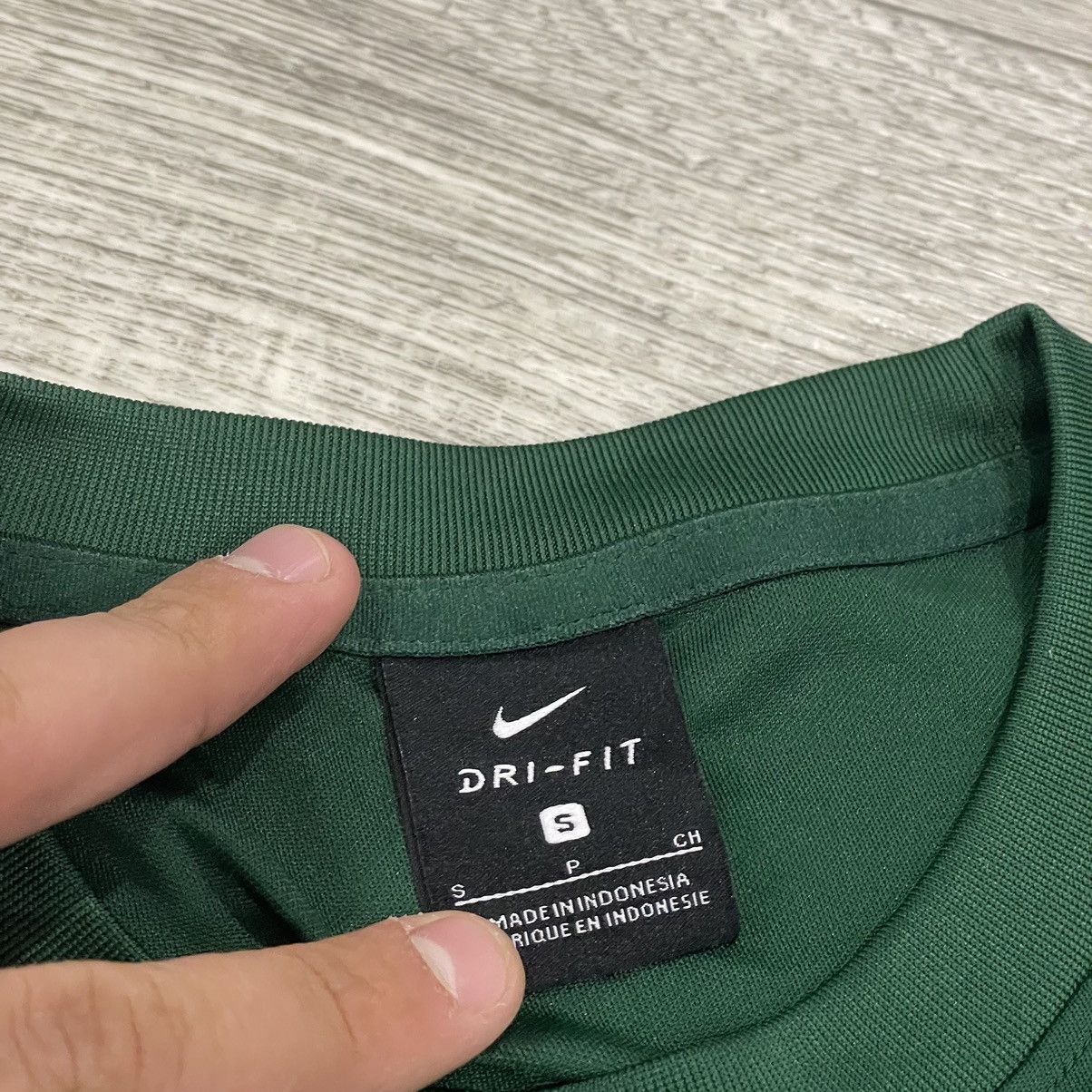 Vintage Nike HASAN 3 Saudi Arabia 🇸🇦 tee shirt jersey match Size US S / EU 44-46 / 1 - 5 Thumbnail