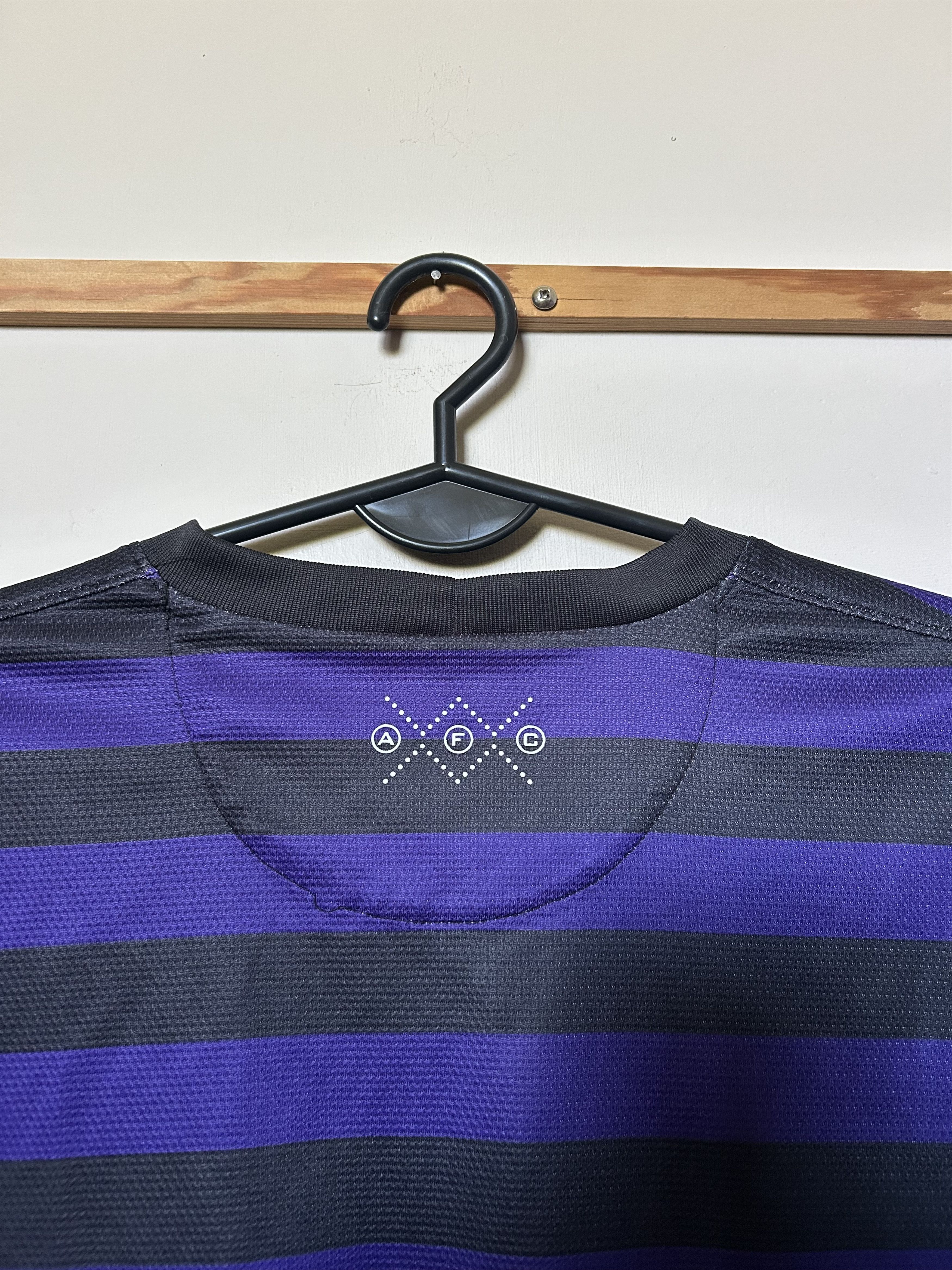 Nike ARSENAL LONDON Away 2012 - 2013 - Nike - M - UNIQUE Size US M / EU 48-50 / 2 - 6 Thumbnail