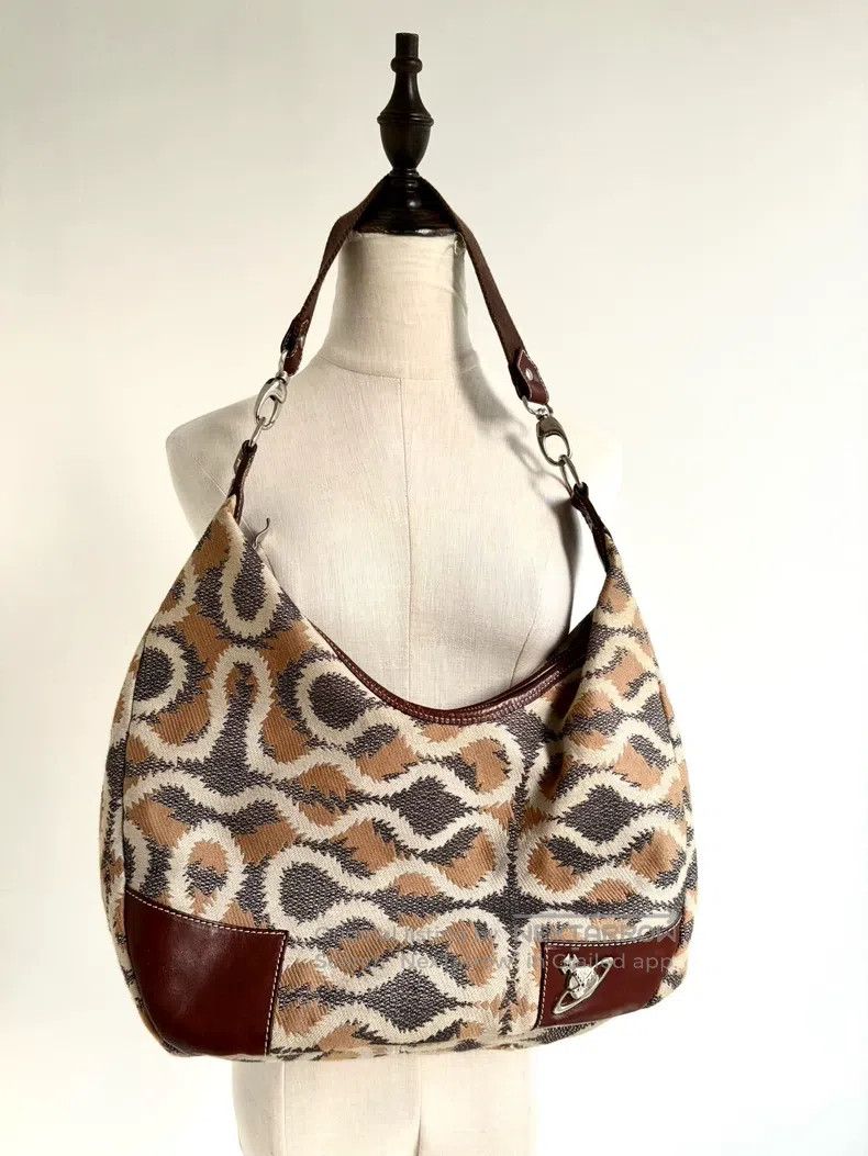 Vivienne Westwood Vivienne Westwood size os Vintage grayish brown pirate prin Size ONE SIZE - 1 Thumbnail