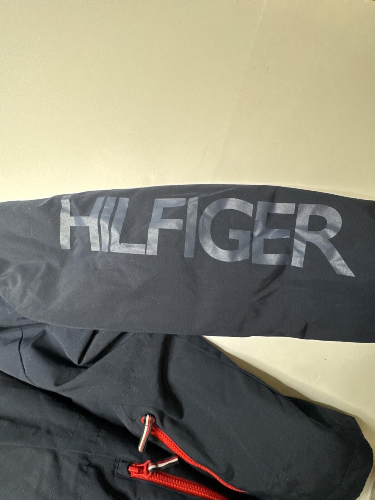 Tommy Hilfiger Tommy Hilfiger Insulated Large Winter Puffer Jacket Hooded Size L / US 10 / IT 46 - 3 Thumbnail