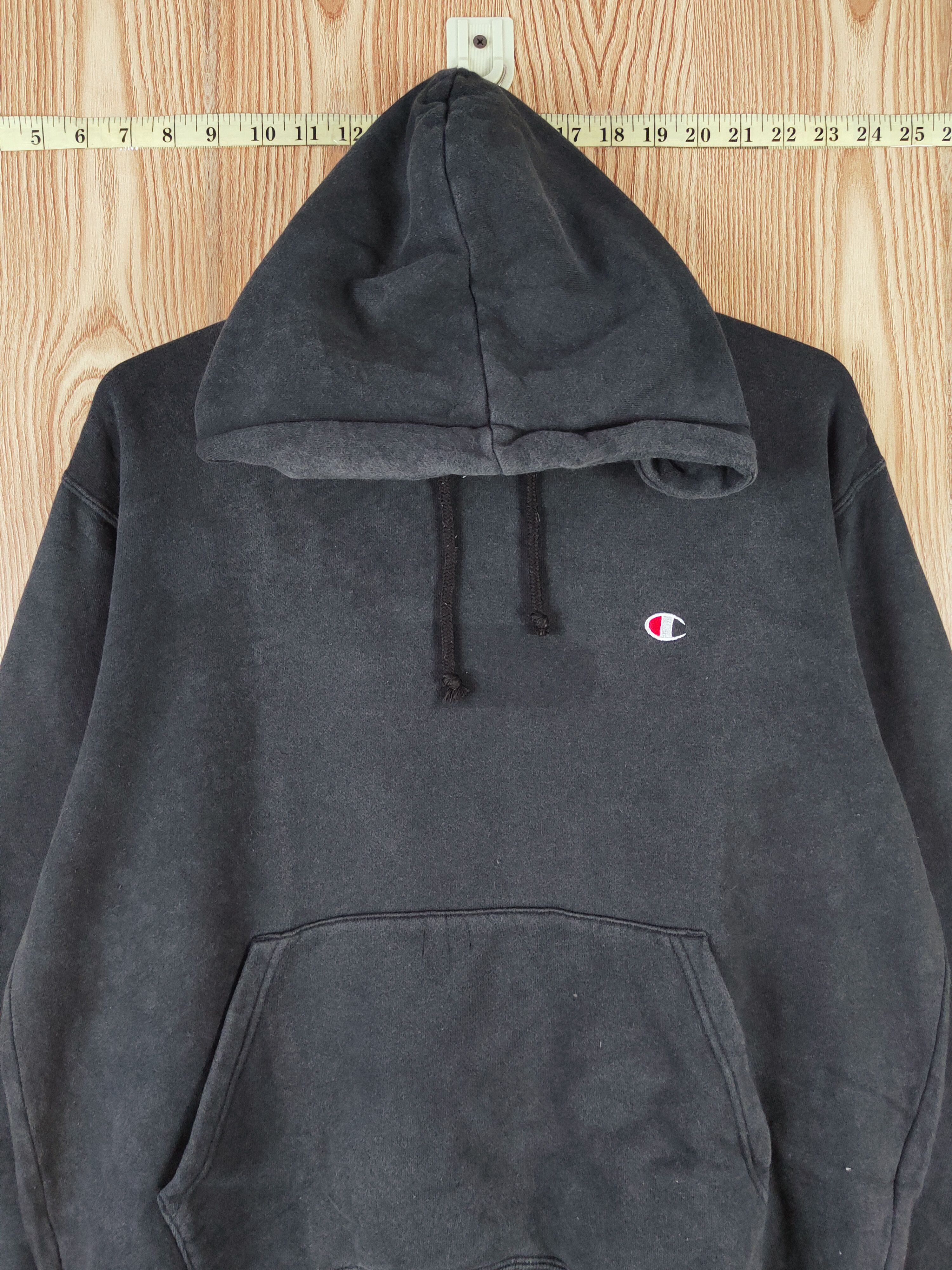 Champion × Vintage Vintage Design Champion Black Faded Hoodie Sweatshirts Size US L / EU 52-54 / 3 - 2 Thumbnail