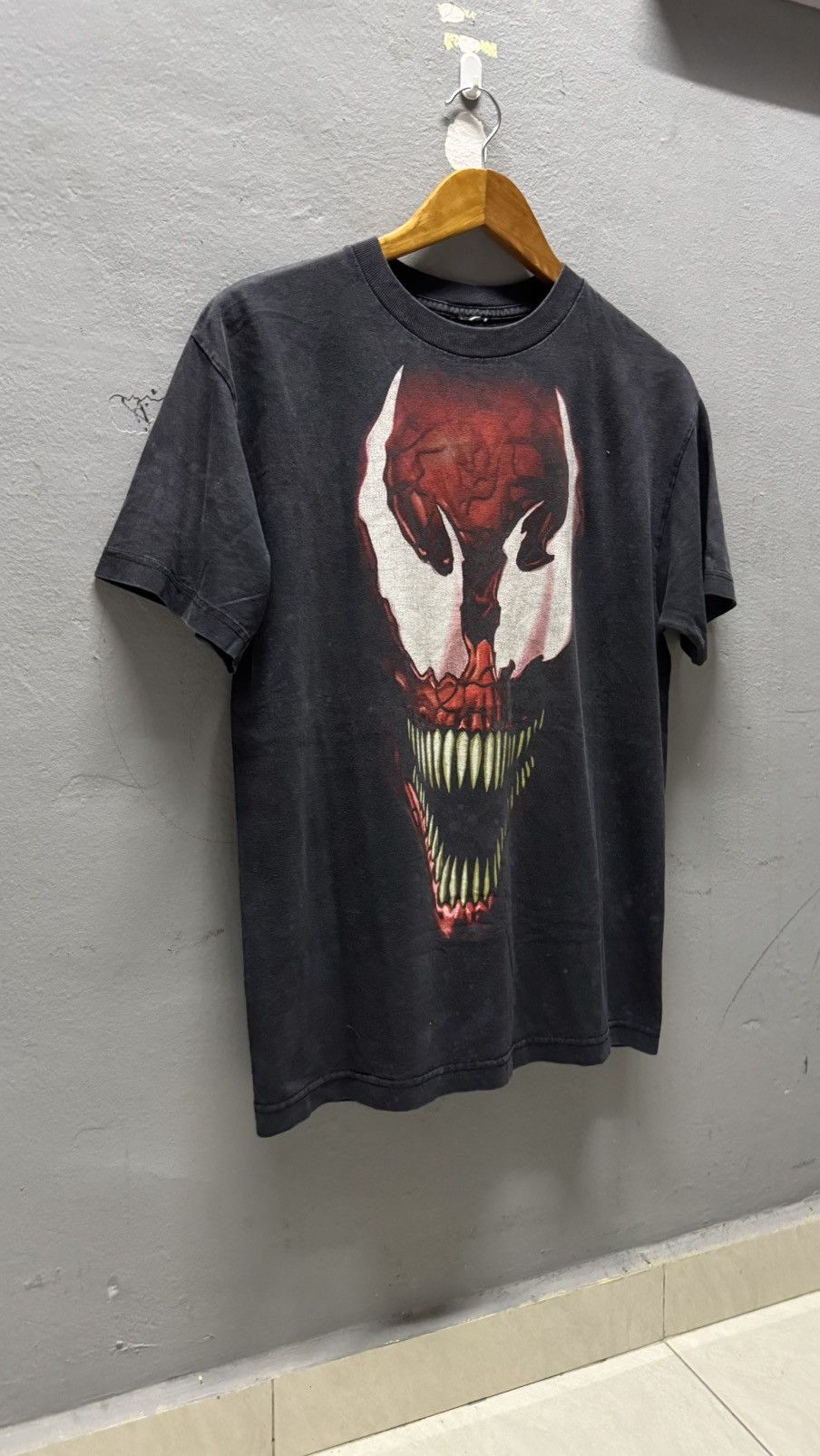 Vintage Vintage Venom Size US M / EU 48-50 / 2 - 3 Thumbnail
