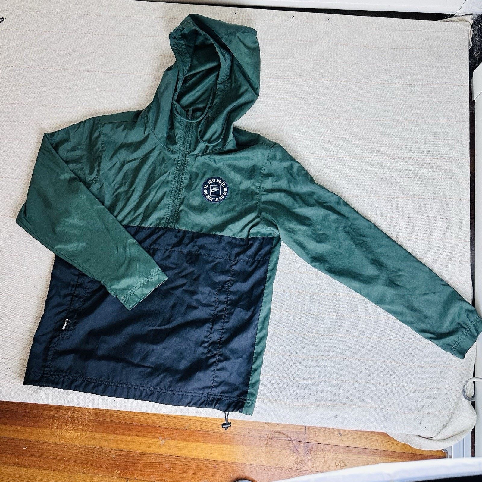 Nike Nike Green & Black Hooded Windbreaker Size US S / EU 44-46 / 1 - 3 Thumbnail
