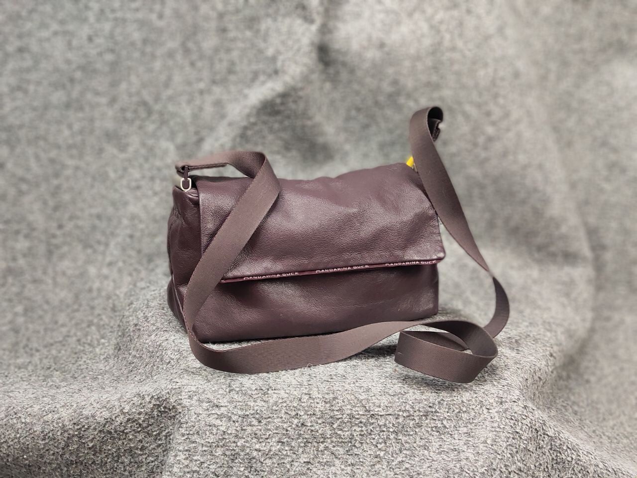 Mandarina Duck Mandarin Duck Design Dark purple leather Crossbody Bag Size ONE SIZE - 17 Thumbnail