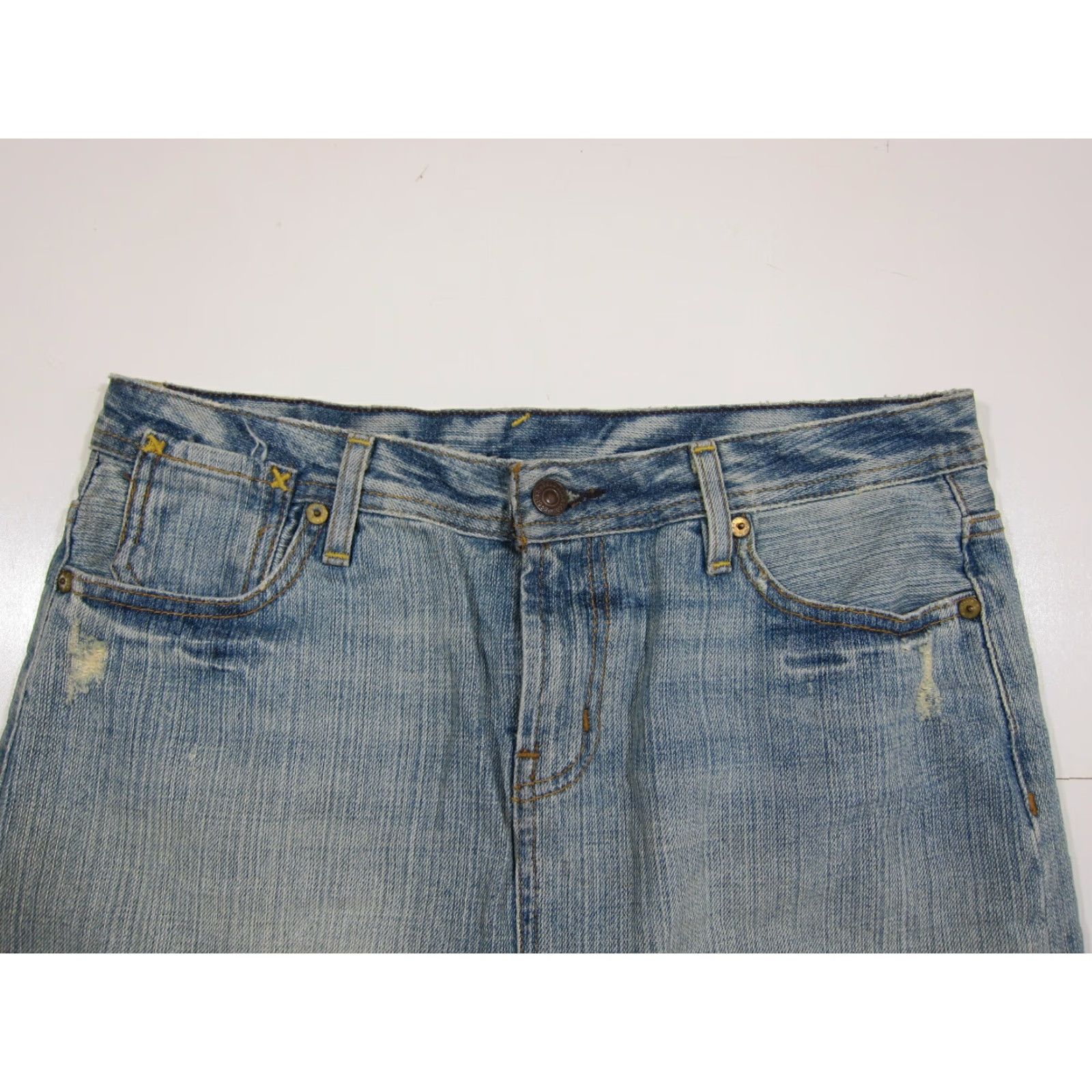 Ralph Lauren Ralph Lauren Polo Gigi Cotton Lightwash Distressed Denim Jean Skirt Women 8/29 Size 30" / US 8 / IT 44 - 4 Thumbnail