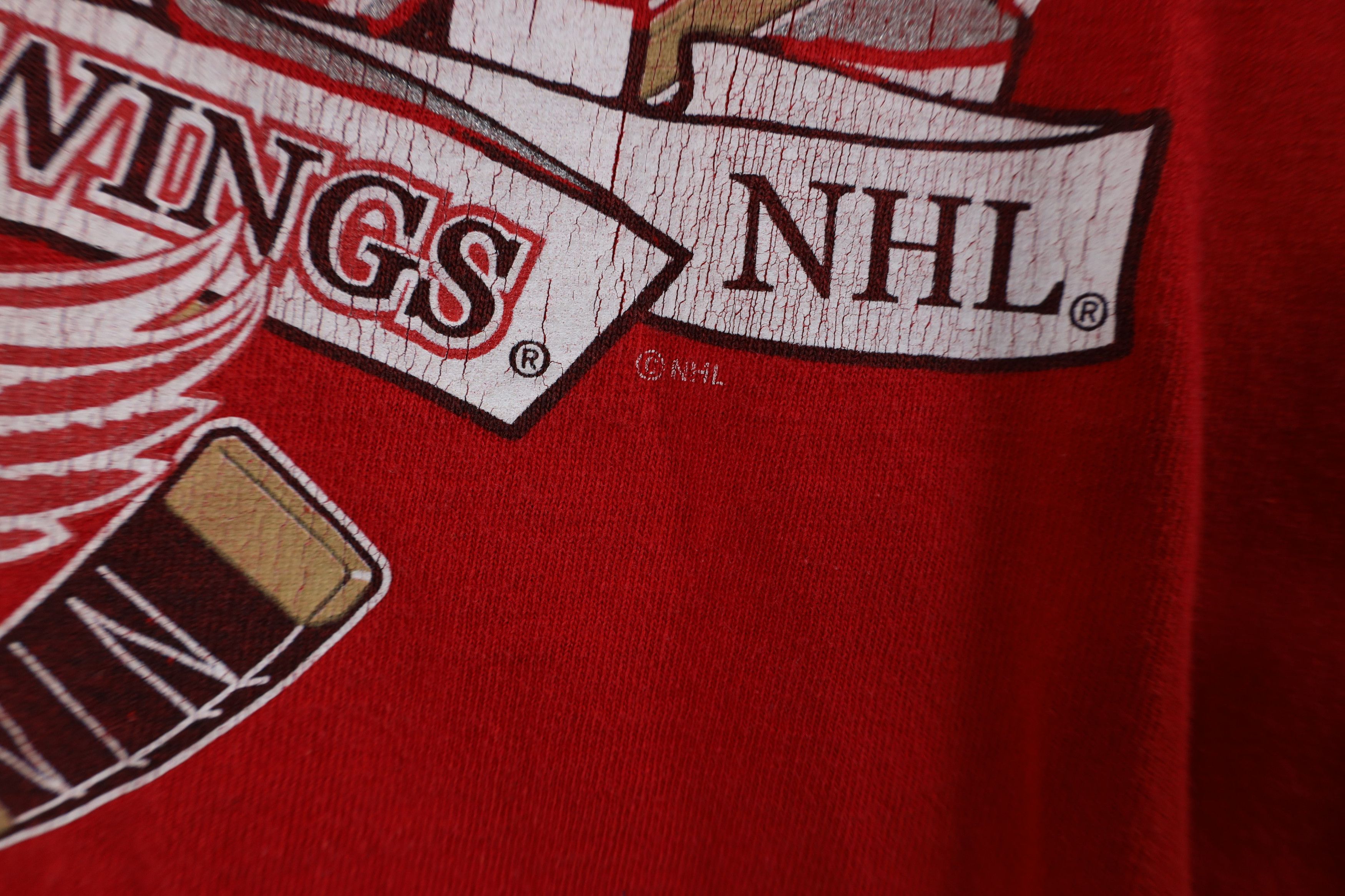 Vintage Vintage Y2K Cup Champs Detroit Red Wings Hockey T-Shirt Size US XL / EU 56 / 4 - 7 Thumbnail