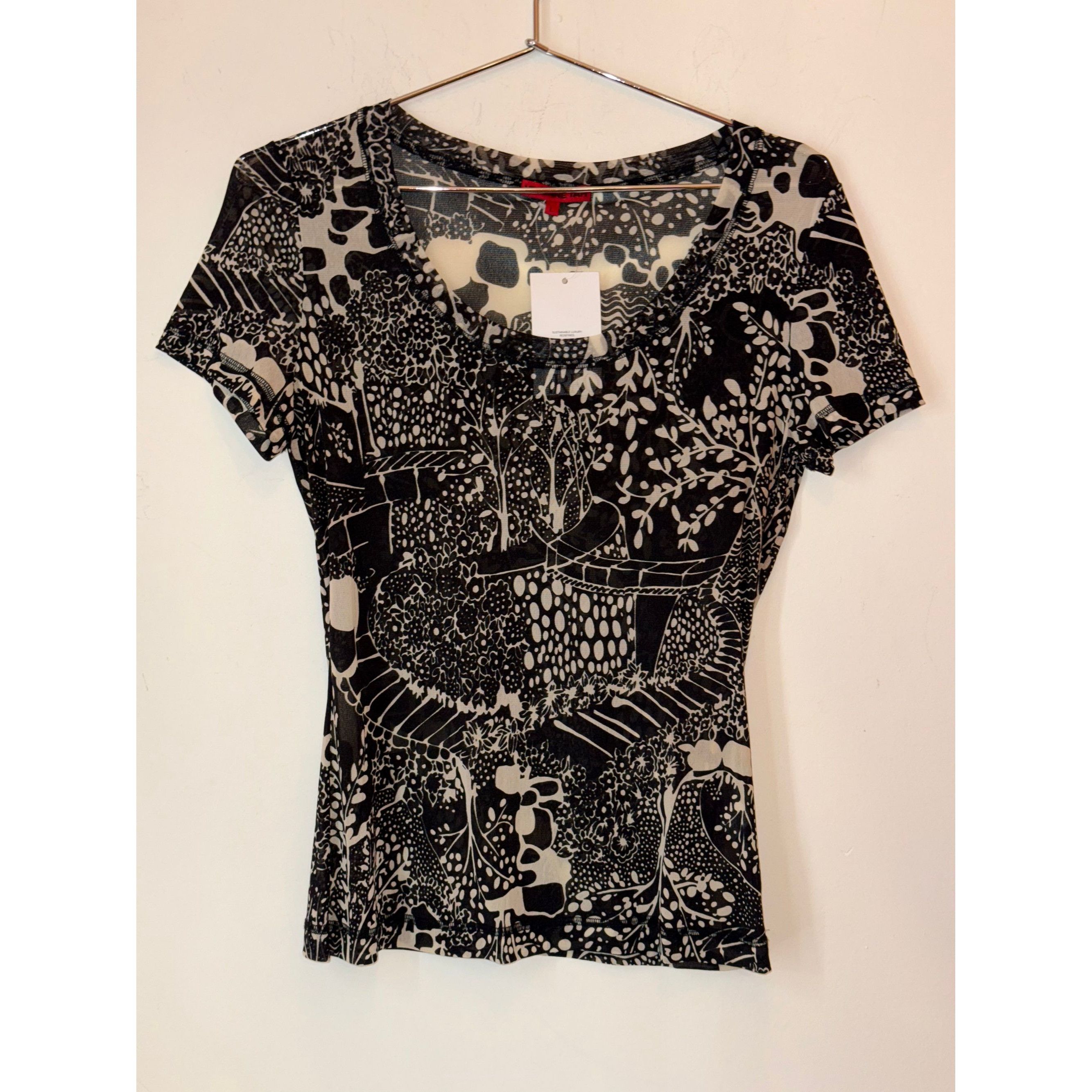 Vivienne Tam Black/White printed top size large