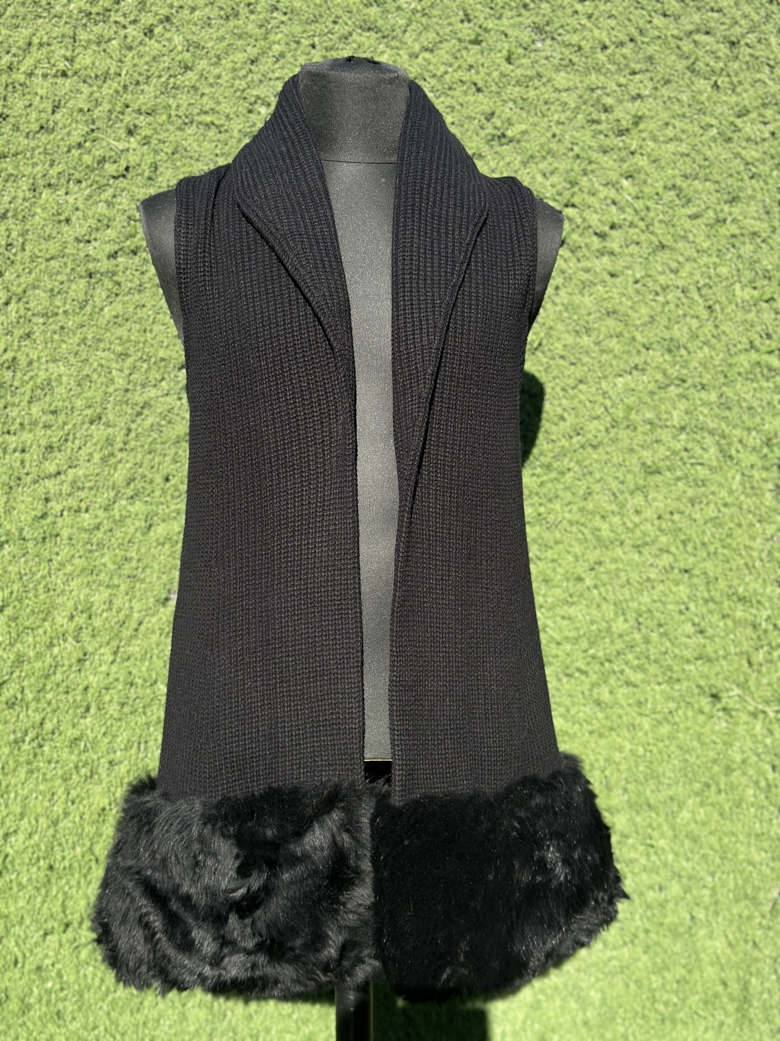 Ralph Lauren Purple Label Rare 3300$ Ralph Lauren Purple Label Knit Vest Shearling M-L Size L / US 10 / IT 46 - 10 Thumbnail