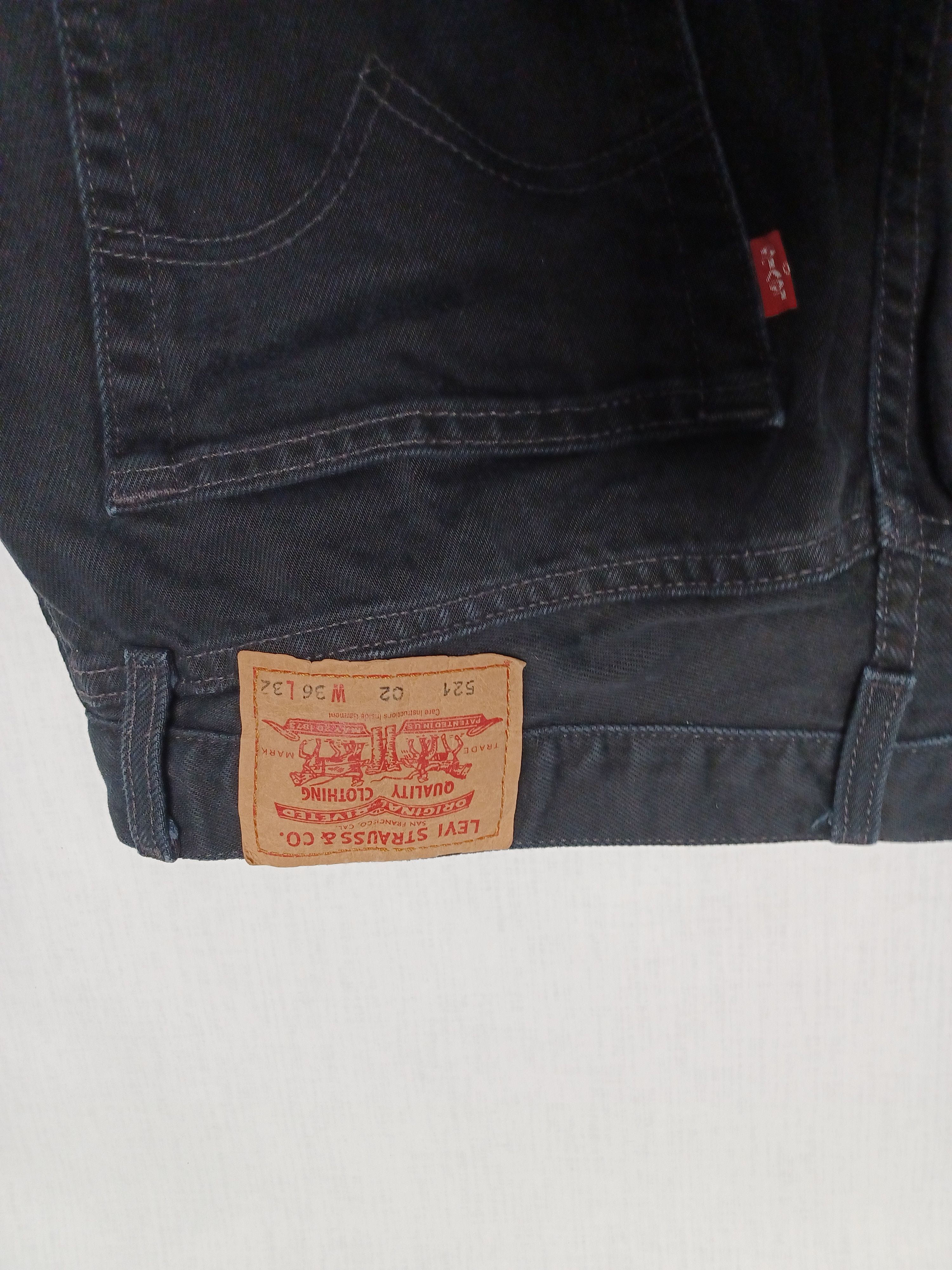 Levi's Vintage Clothing 521 LEVIS 90s VINTAGE BLACK HEAVY COTTON W36 L32 JEANS Size US 36 / EU 52 - 3 Thumbnail