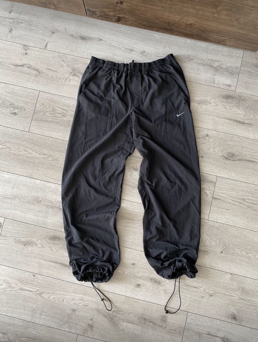Vintage 90's Nike Baggy Nylon Trackpants Y2K Style