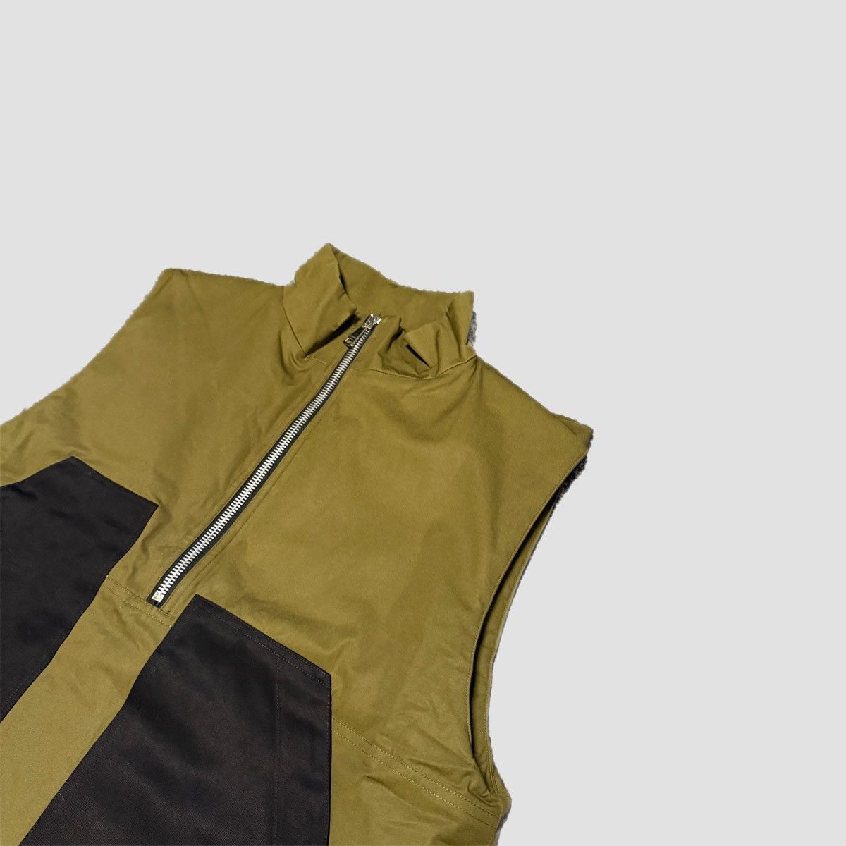 (di)vision (di)vision Padded Vest Bodywarmer Size US M / EU 48-50 / 2 - 4 Thumbnail