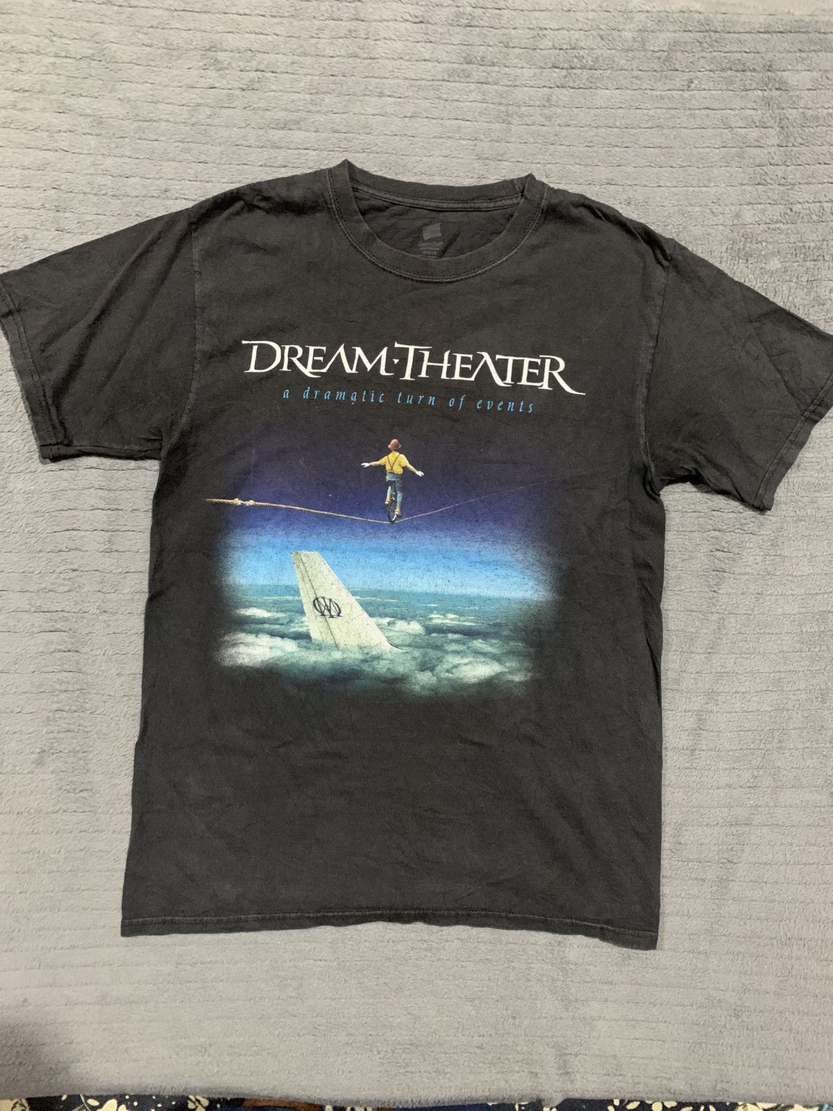 Band Tees 2011 Dream Theater a Dramatic Turn of Events Concert Tee Size US XS / EU 42 / 0 - 1 Thumbnail