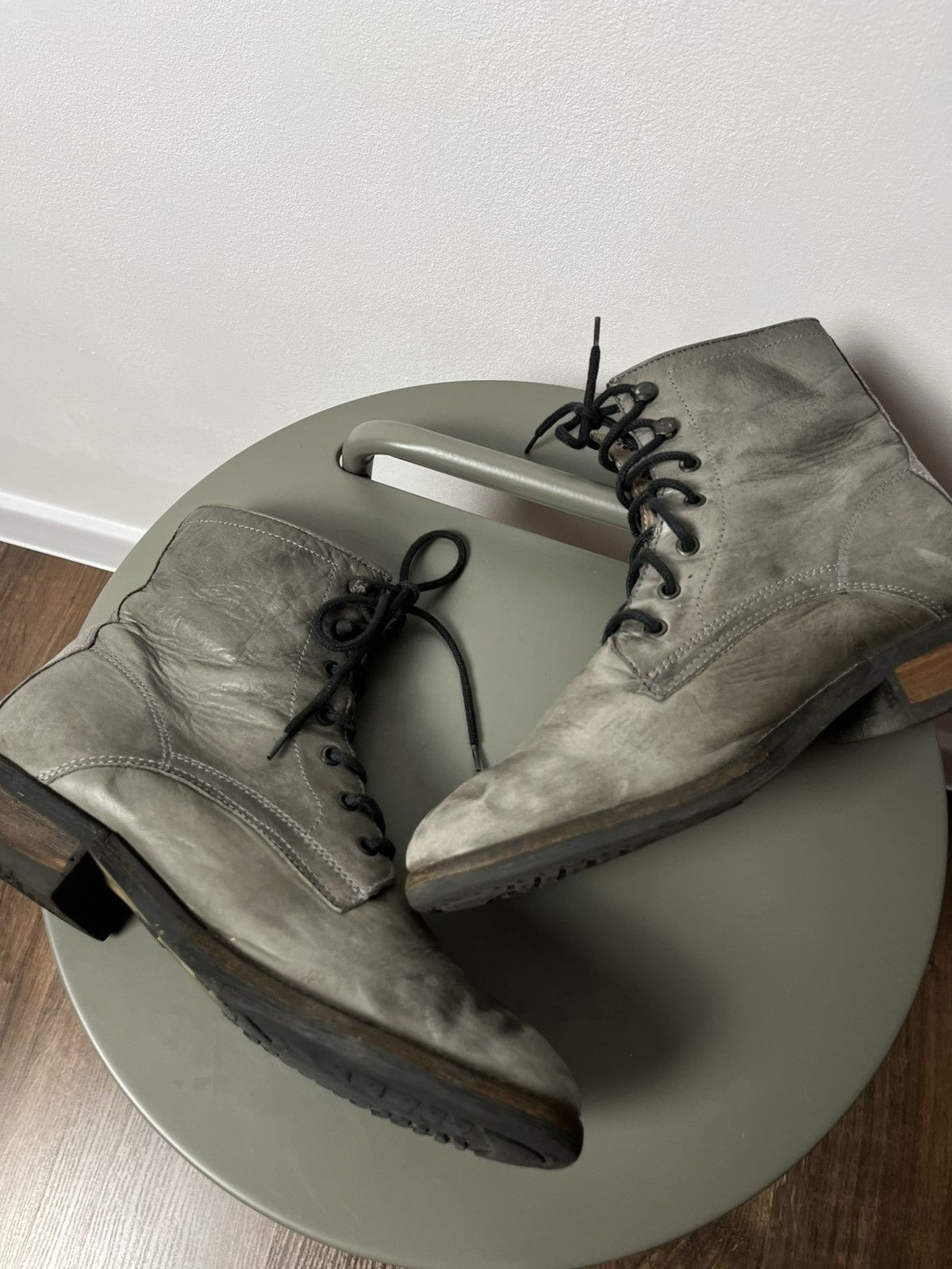 Japanese Brand × Vintage Buffalo Women’s Distressed Gray Leather Boots EU 40 / US 9 Size US 9 / IT 39 - 8 Thumbnail
