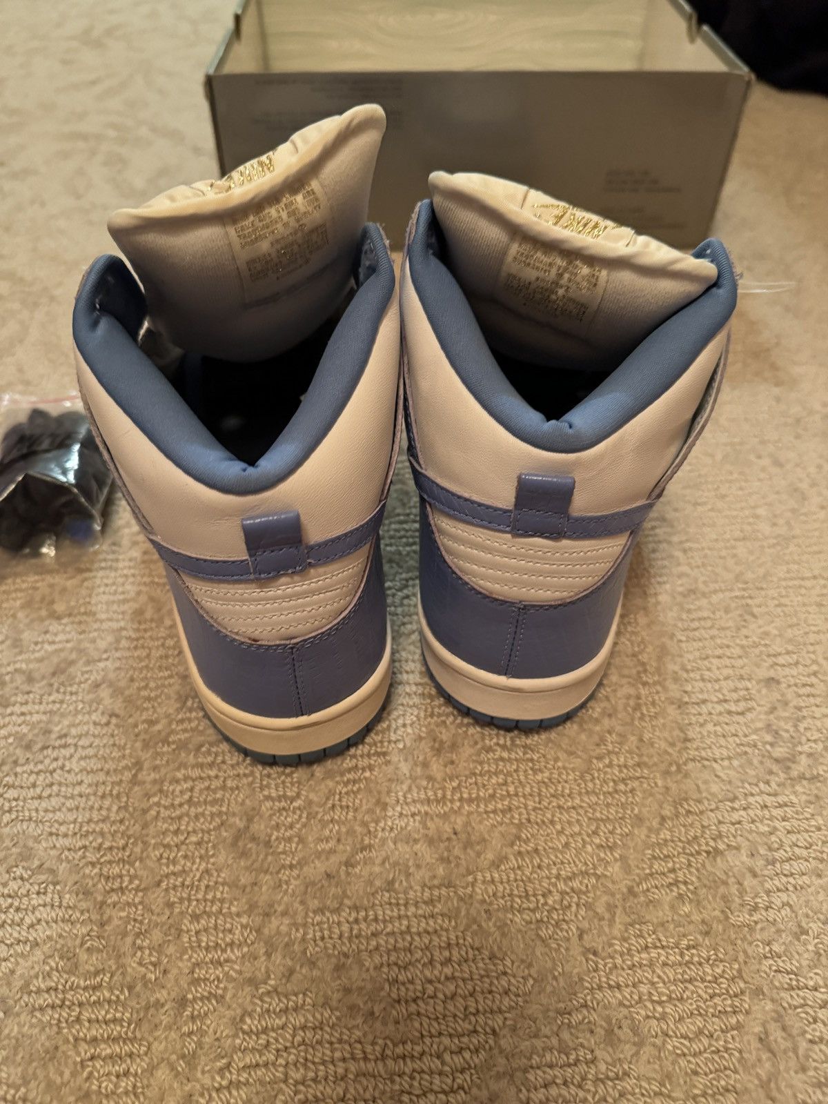 Nike Nike SB Supreme Dunk Baby Blue Size US 10 / EU 43 - 22 Thumbnail