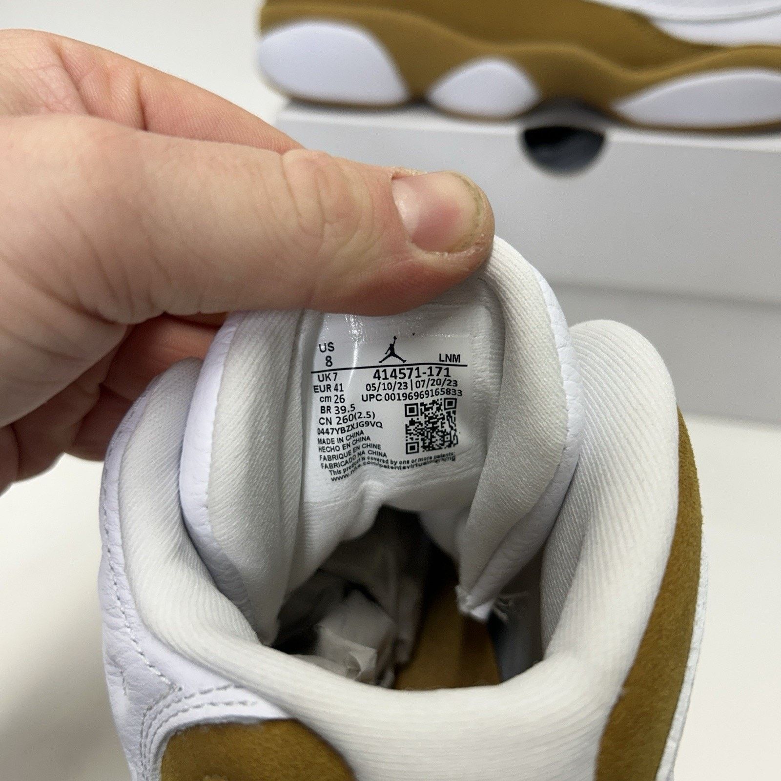 Jordan Brand Nike Air Jordan 13 Retro “Wheat White” 414571-171 Size US 8 / EU 41 - 6 Thumbnail