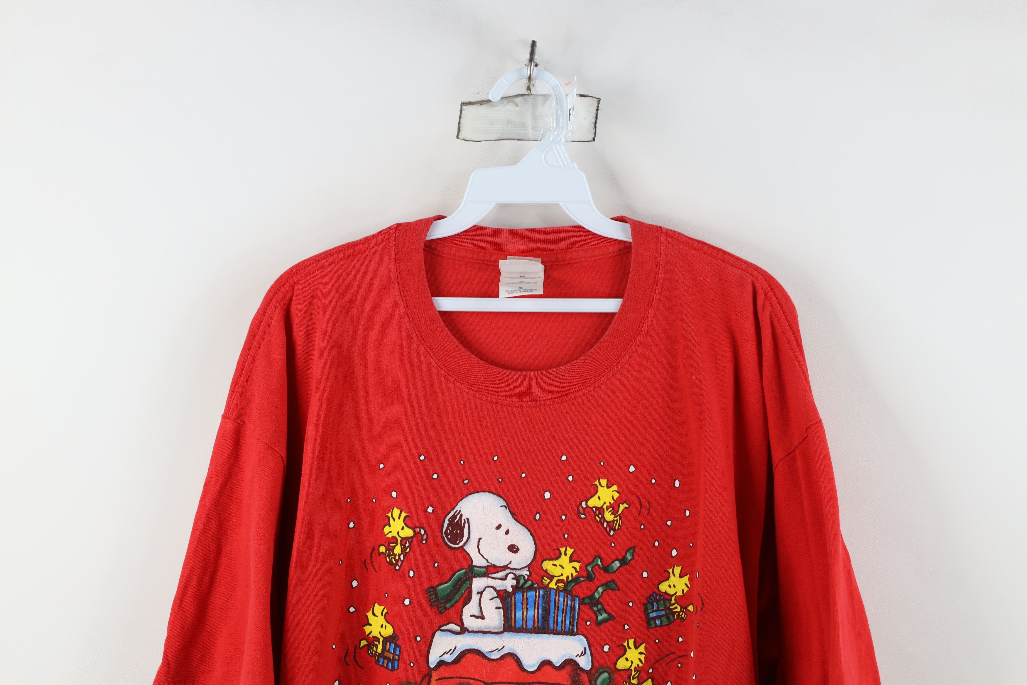 Vintage Vintage Peanuts Charlie Brown Snoopy Christmas T-Shirt Red Size US XL / EU 56 / 4 - 2 Thumbnail