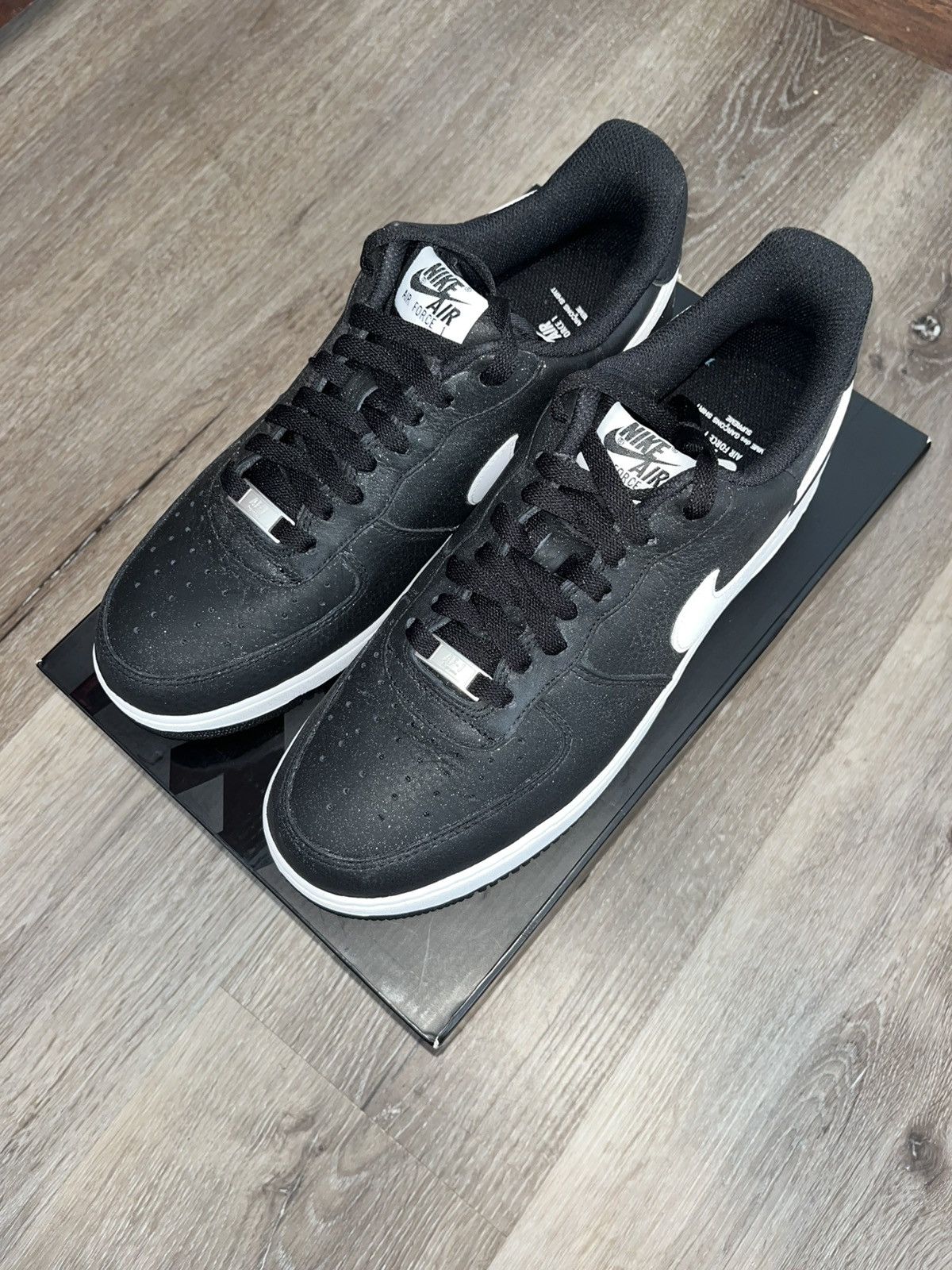 Comme des Garcons SHIRT × Supreme Supreme x CDG x Nike Split Logo AF1 Size US 10 / EU 43 - 12 Thumbnail