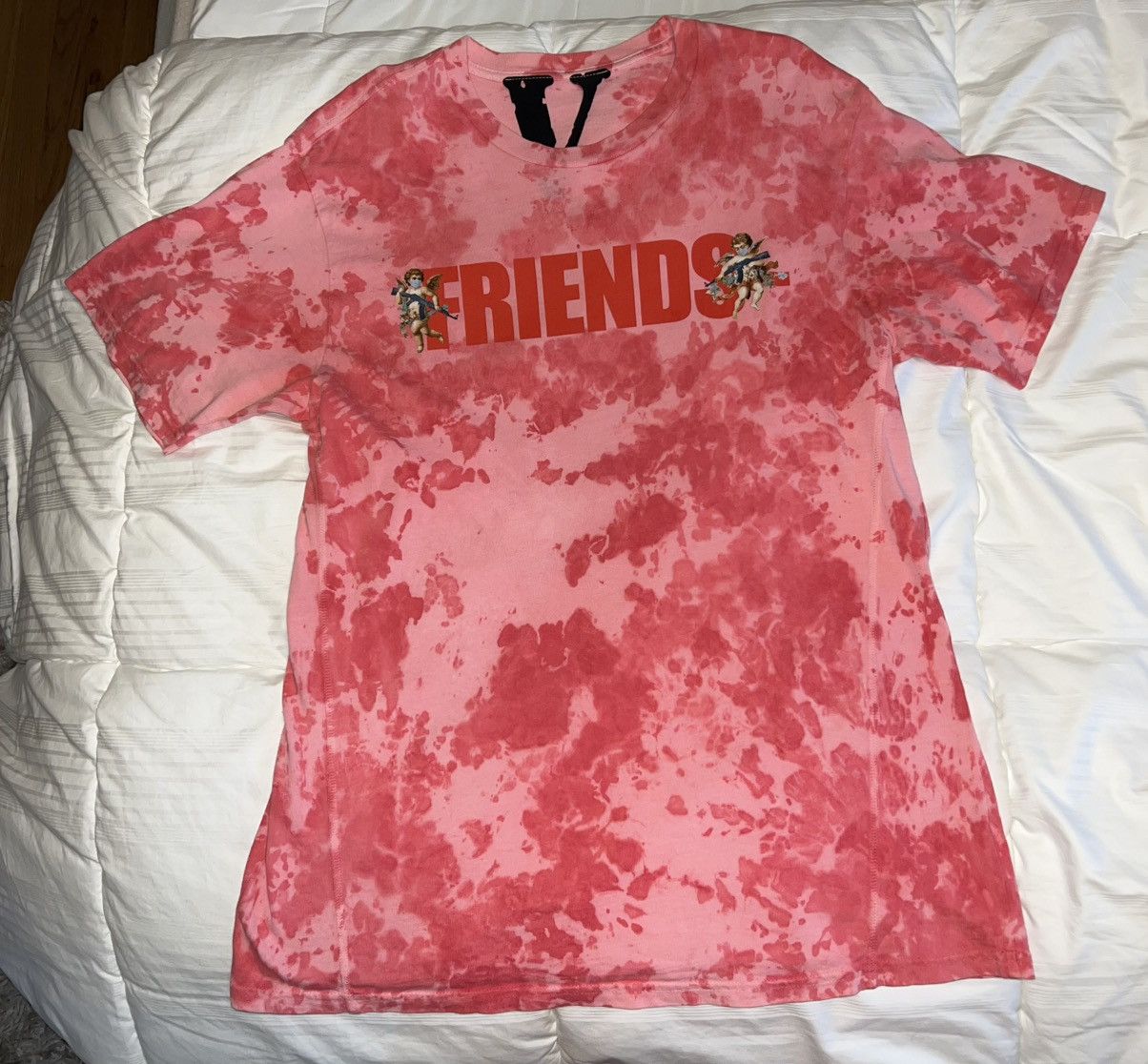 Vlone Vlone angel friends tee Size US S / EU 44-46 / 1 - 1 Thumbnail