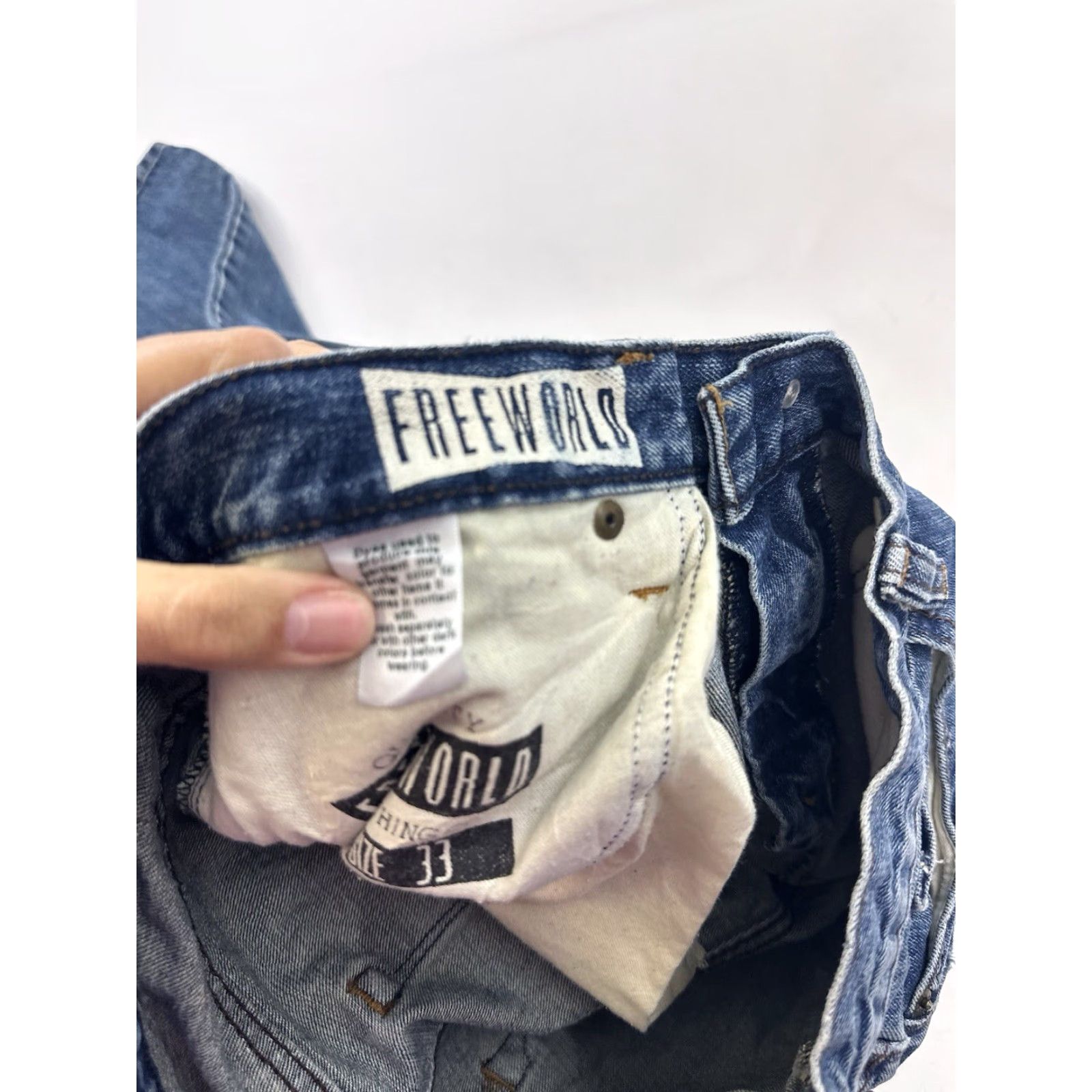Vintage Free World Jeans Men’s 33 Blue Denim Messenger Skinny Size US 33 - 6 Thumbnail