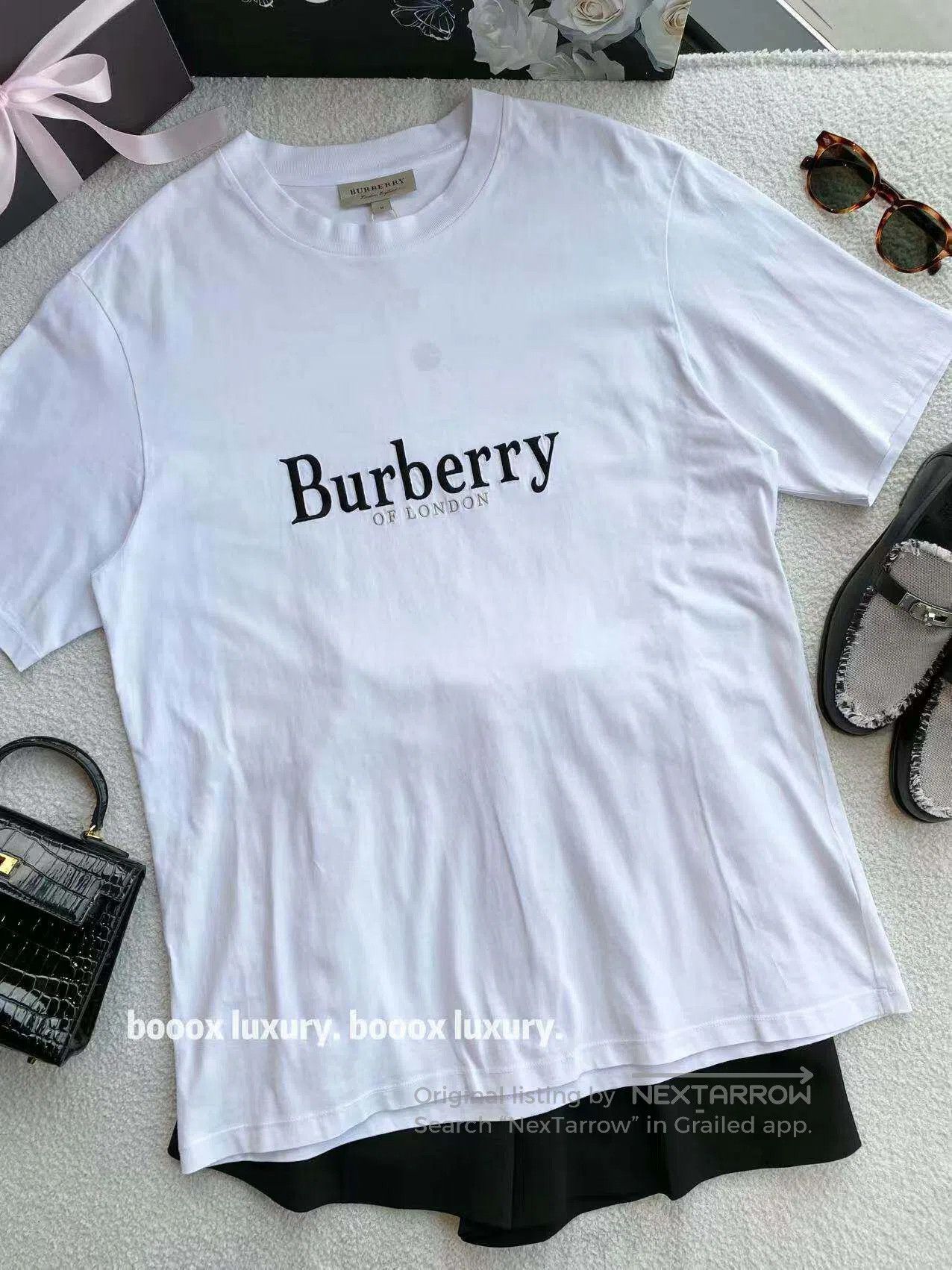 Burberry Burberry Embroidered logo short sleeves| Size M / US 6-8 / IT 42-44 - 1 Thumbnail