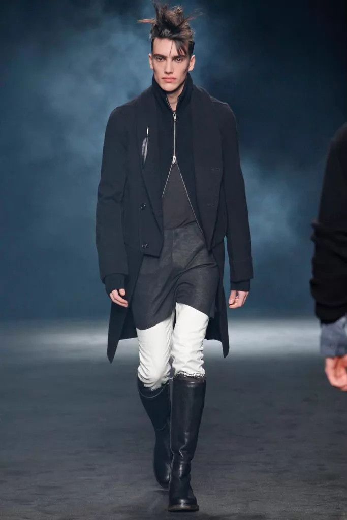Ann Demeulemeester Ann Demeuleester AW2011 Vampire Coat XS Size US XS / EU 42 / 0 - 7 Thumbnail